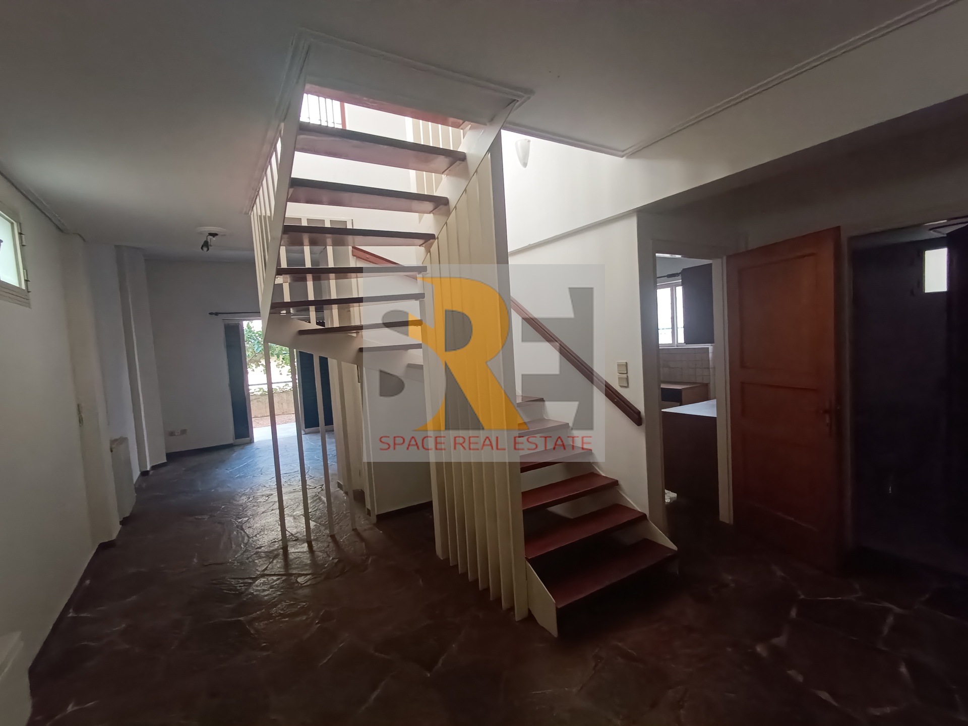Gallery image 13