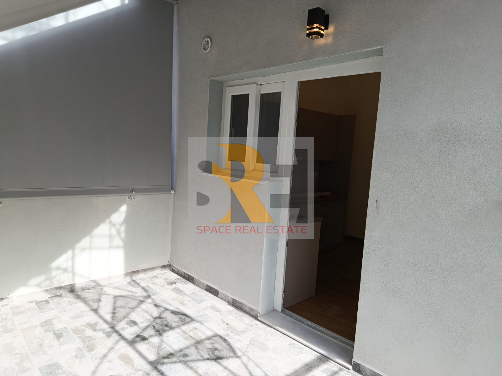 Gallery image 15