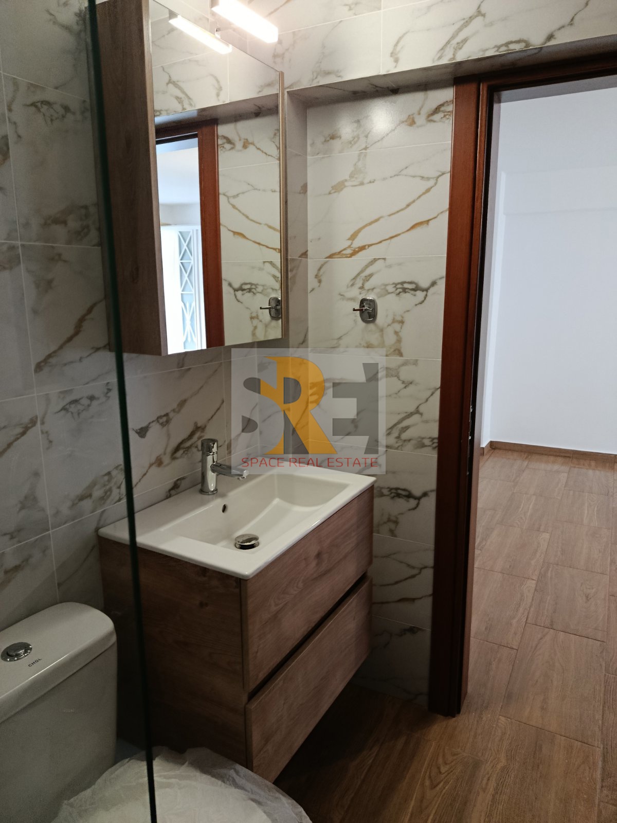 Gallery image 10