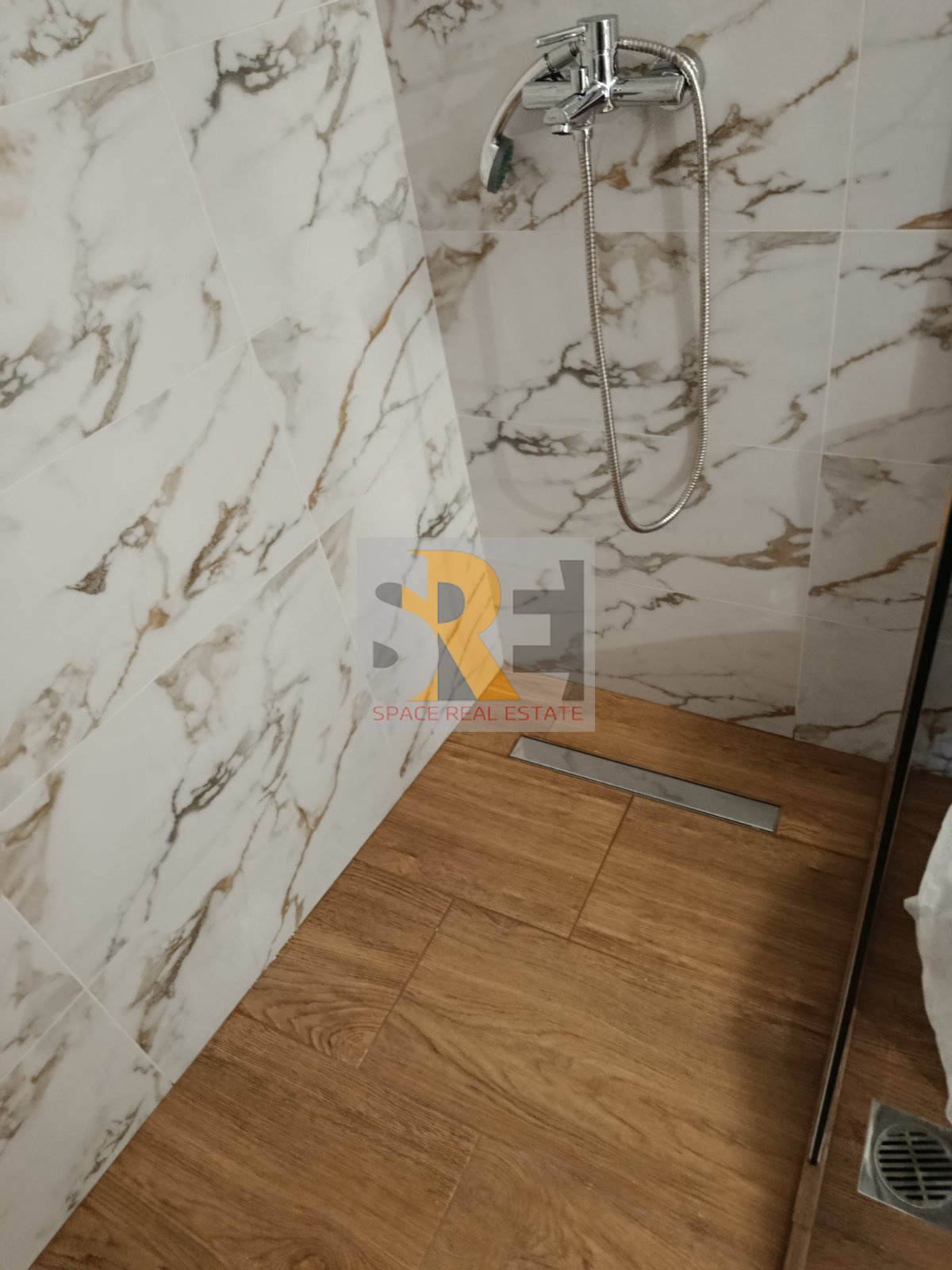 Gallery image 11
