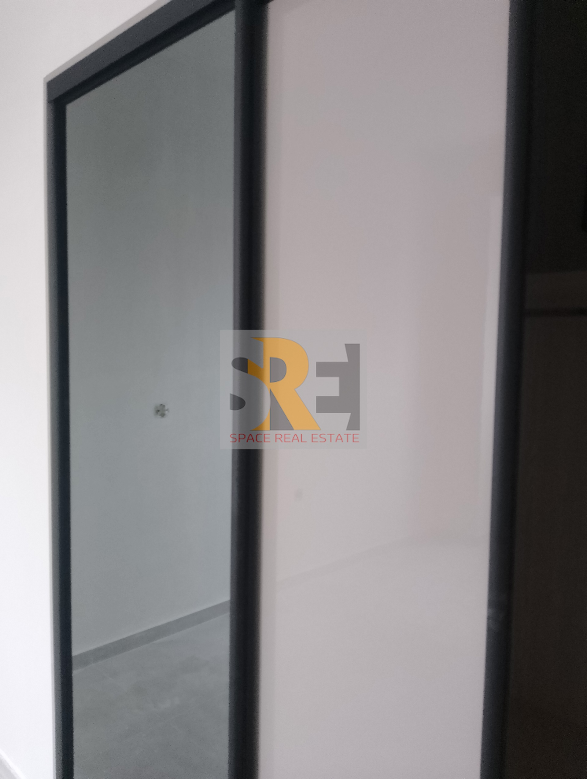 Gallery image 18
