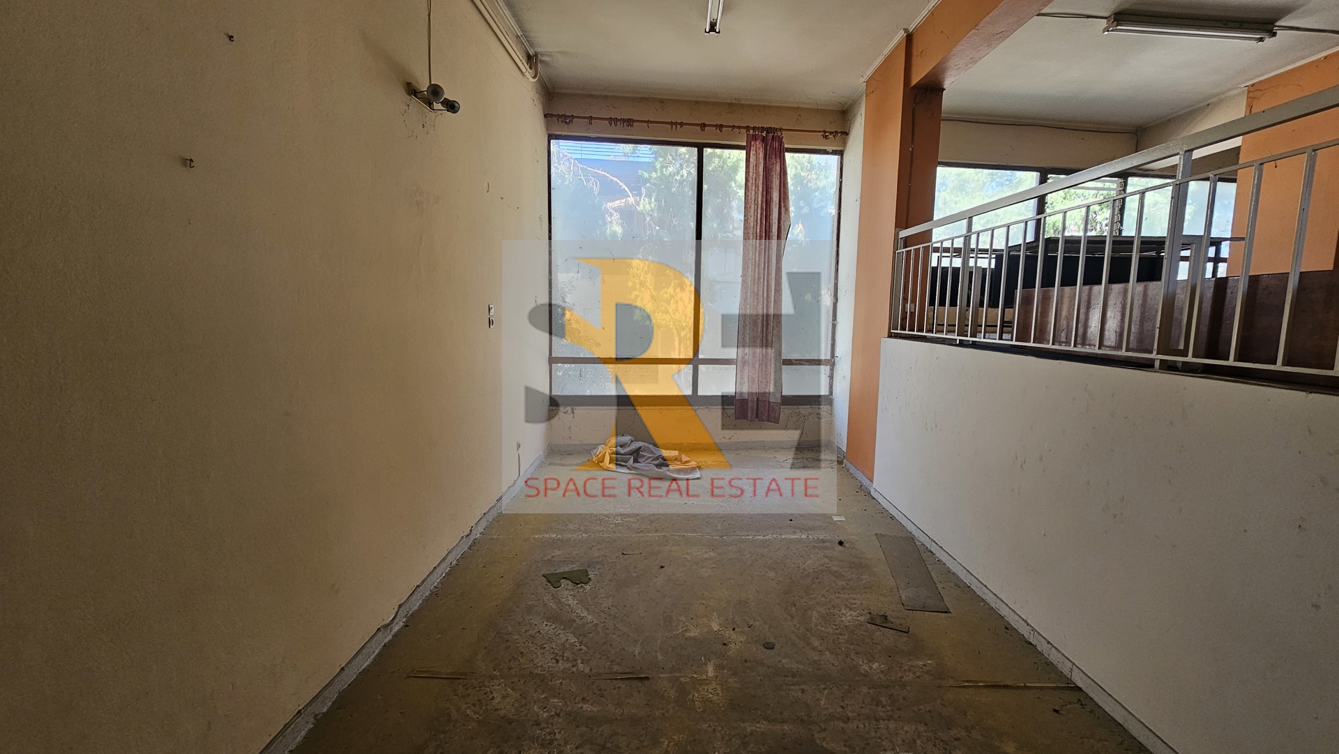 Gallery image 12
