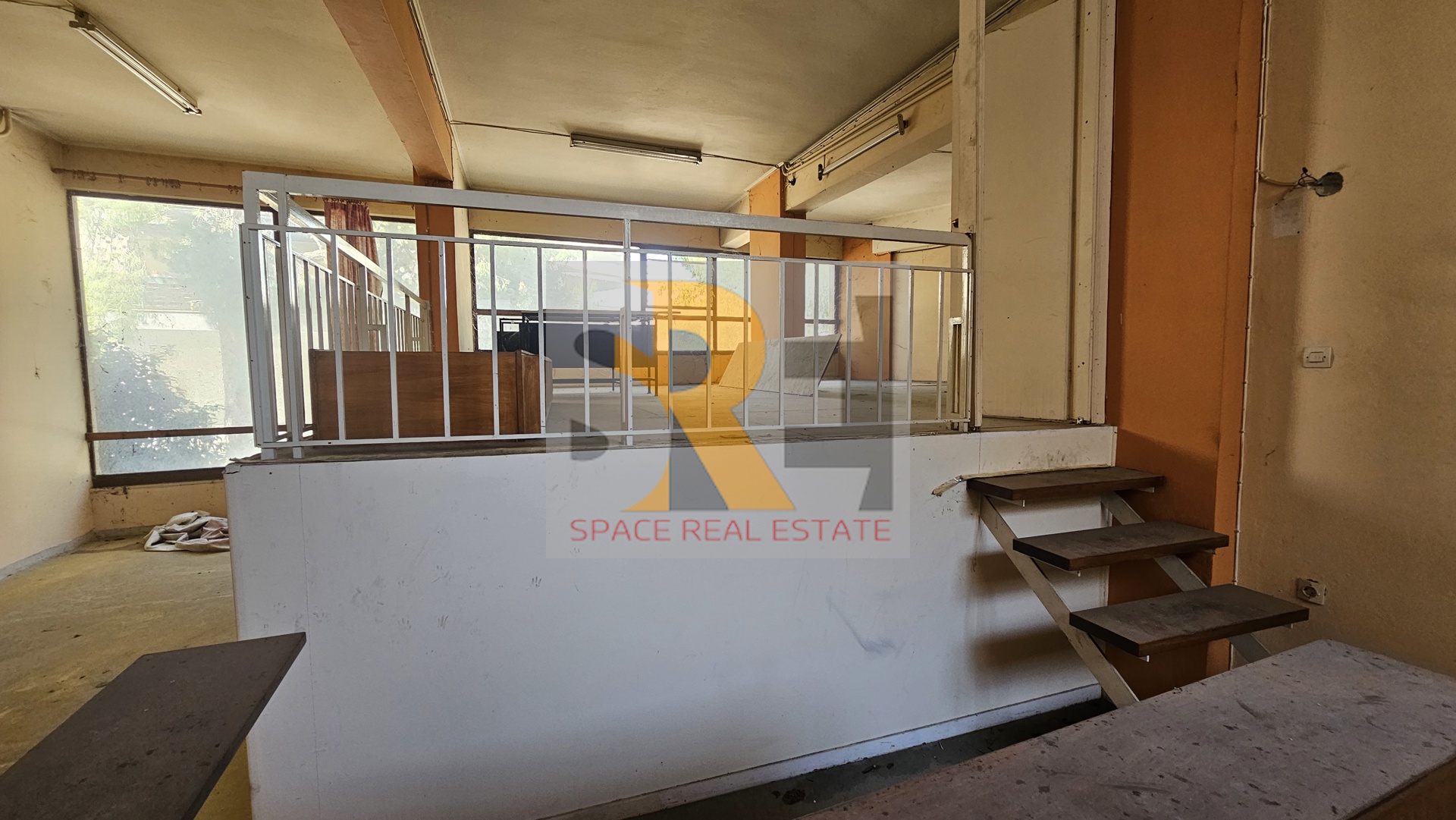 Gallery image 10