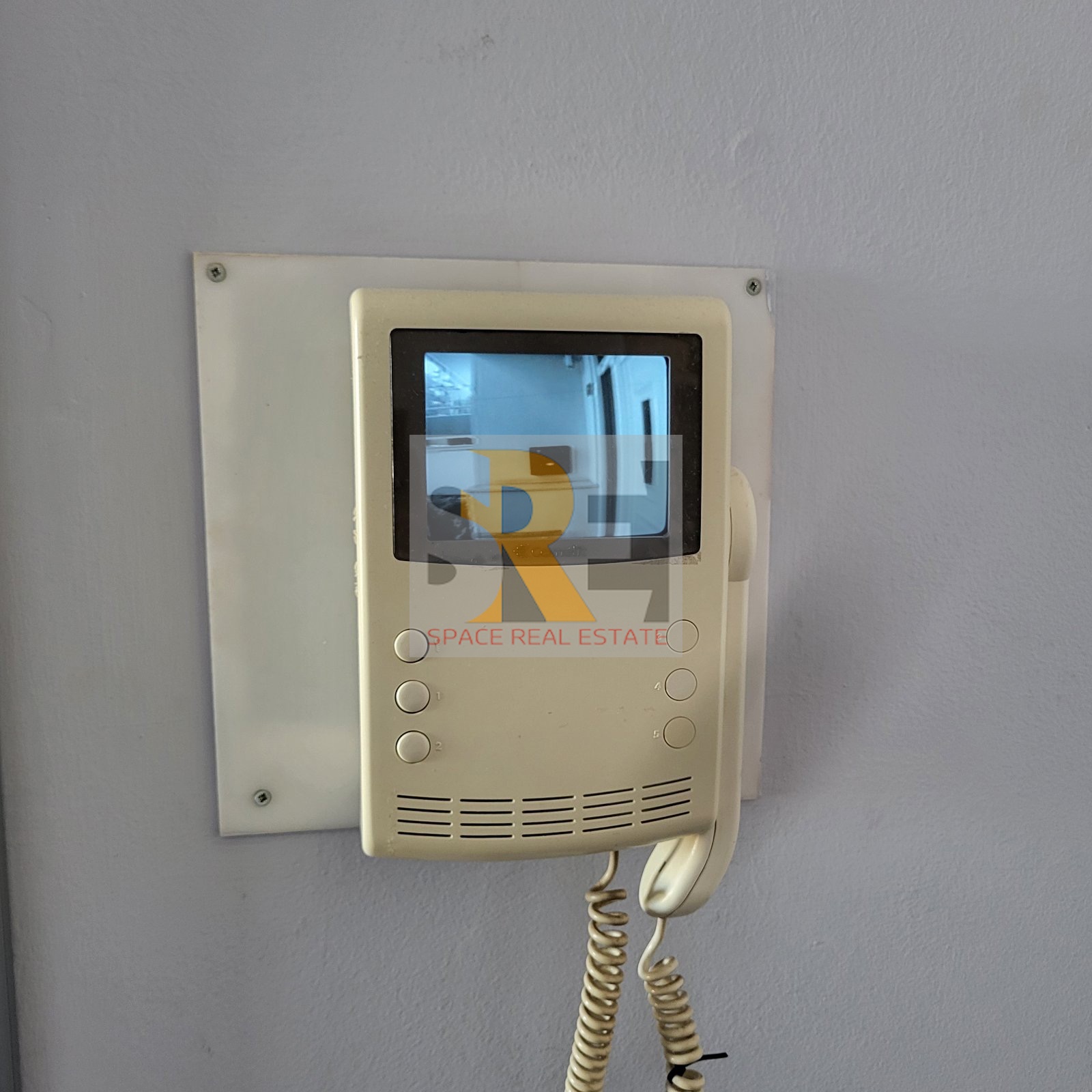 Gallery image 15