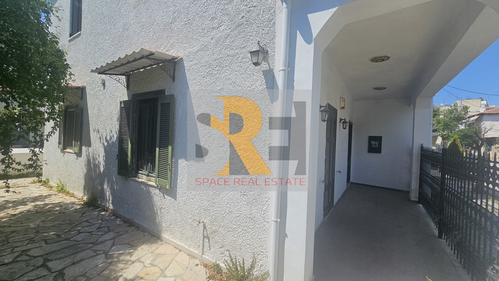 Gallery image 41