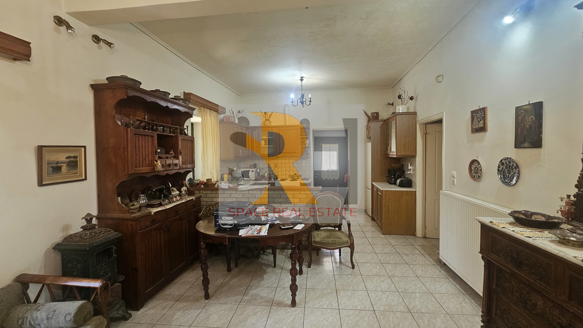 Gallery image 10