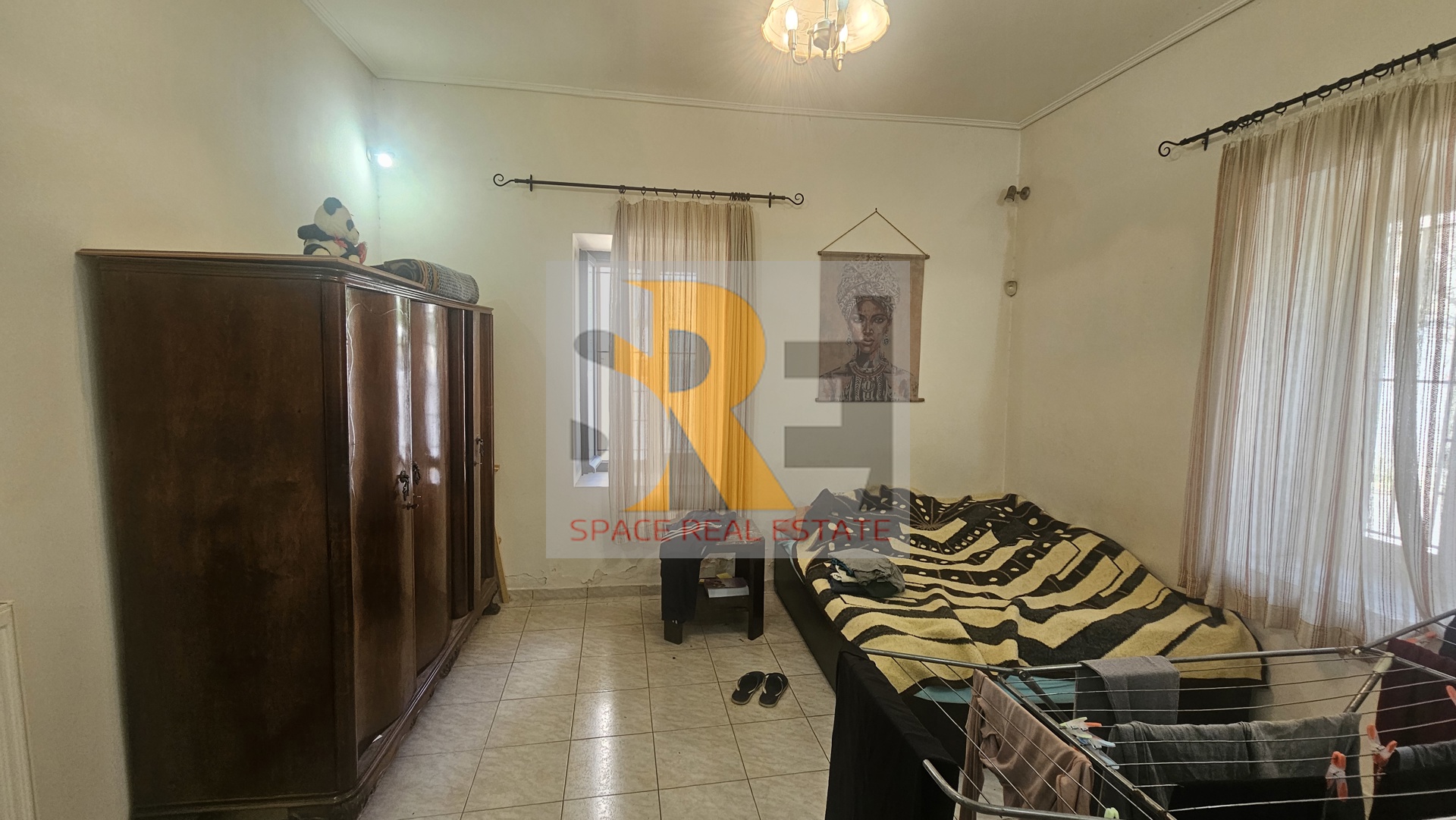Gallery image 13