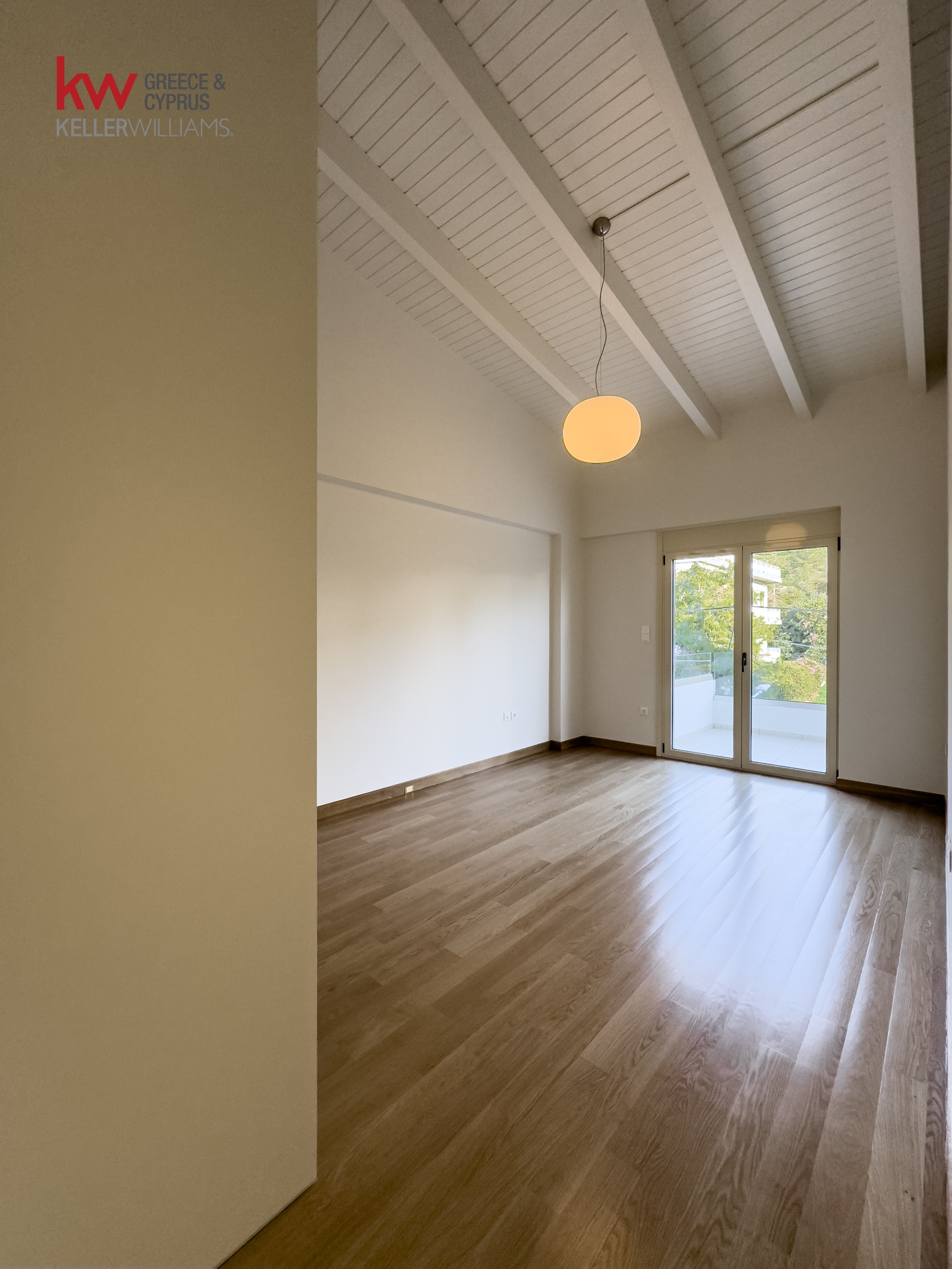 Gallery image 12