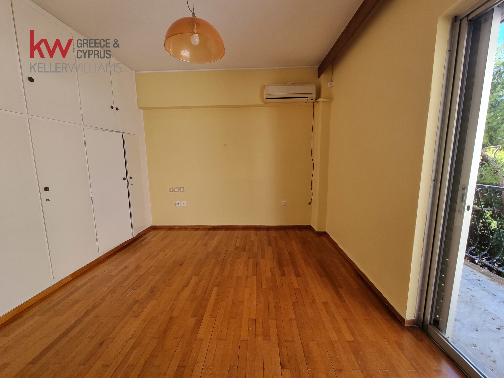 Gallery image 11