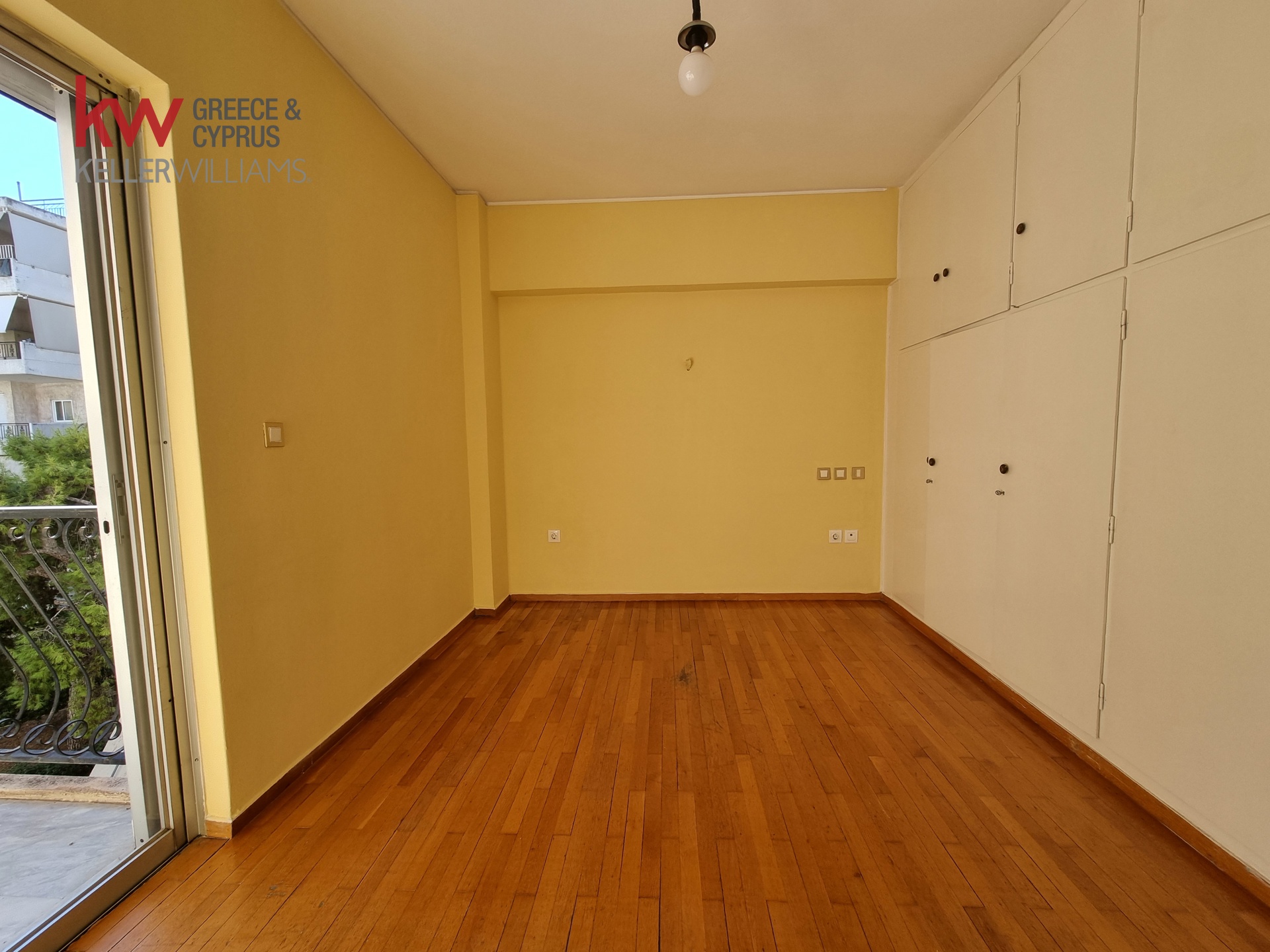 Gallery image 16