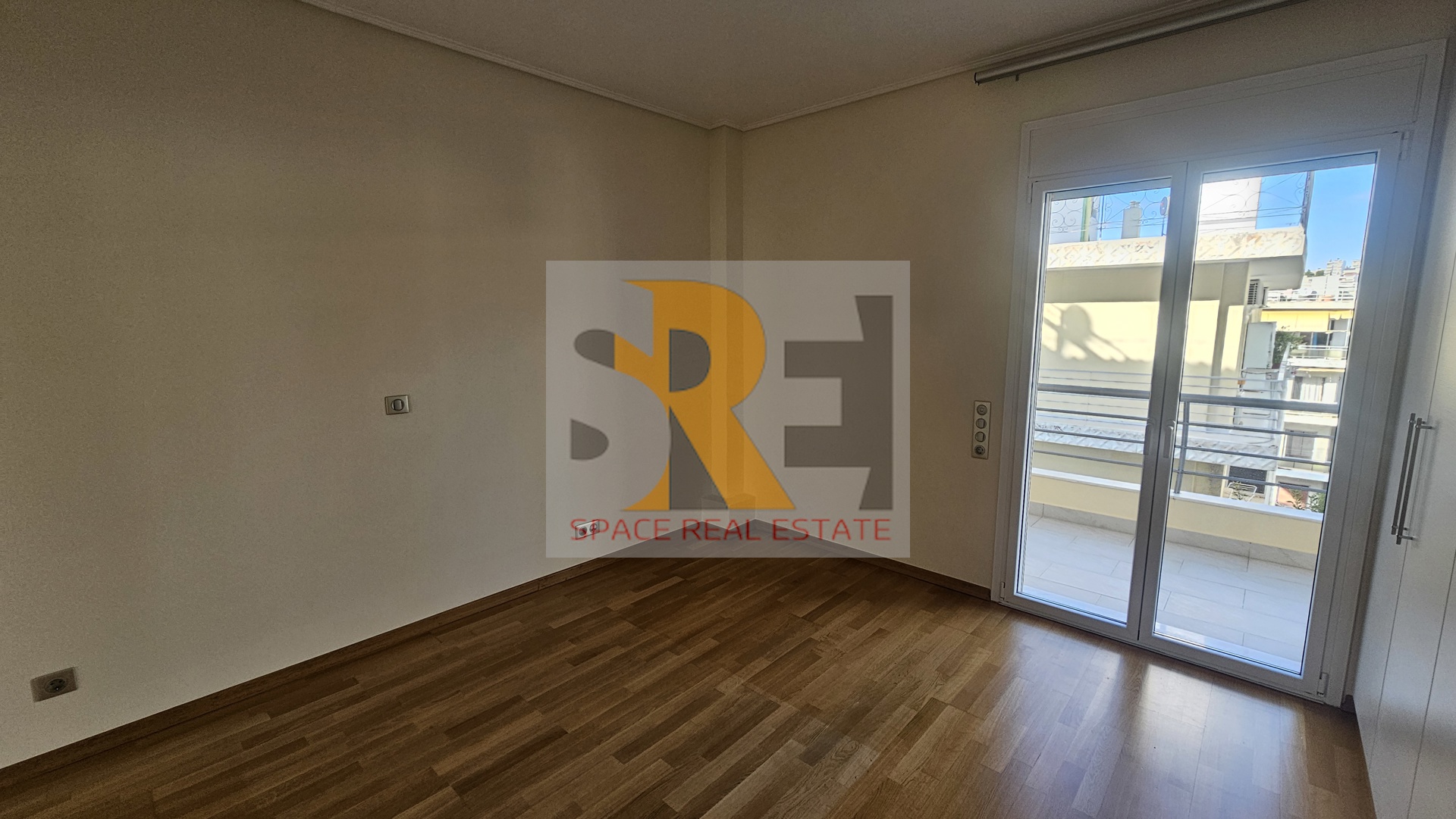 Gallery image 34