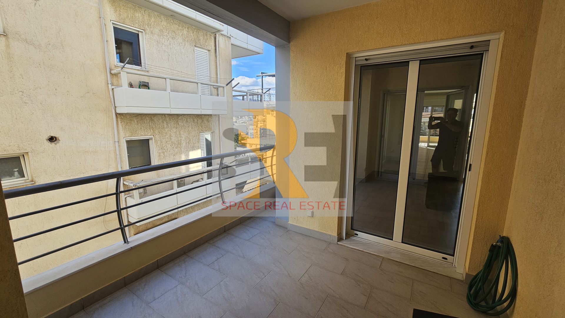Gallery image 21