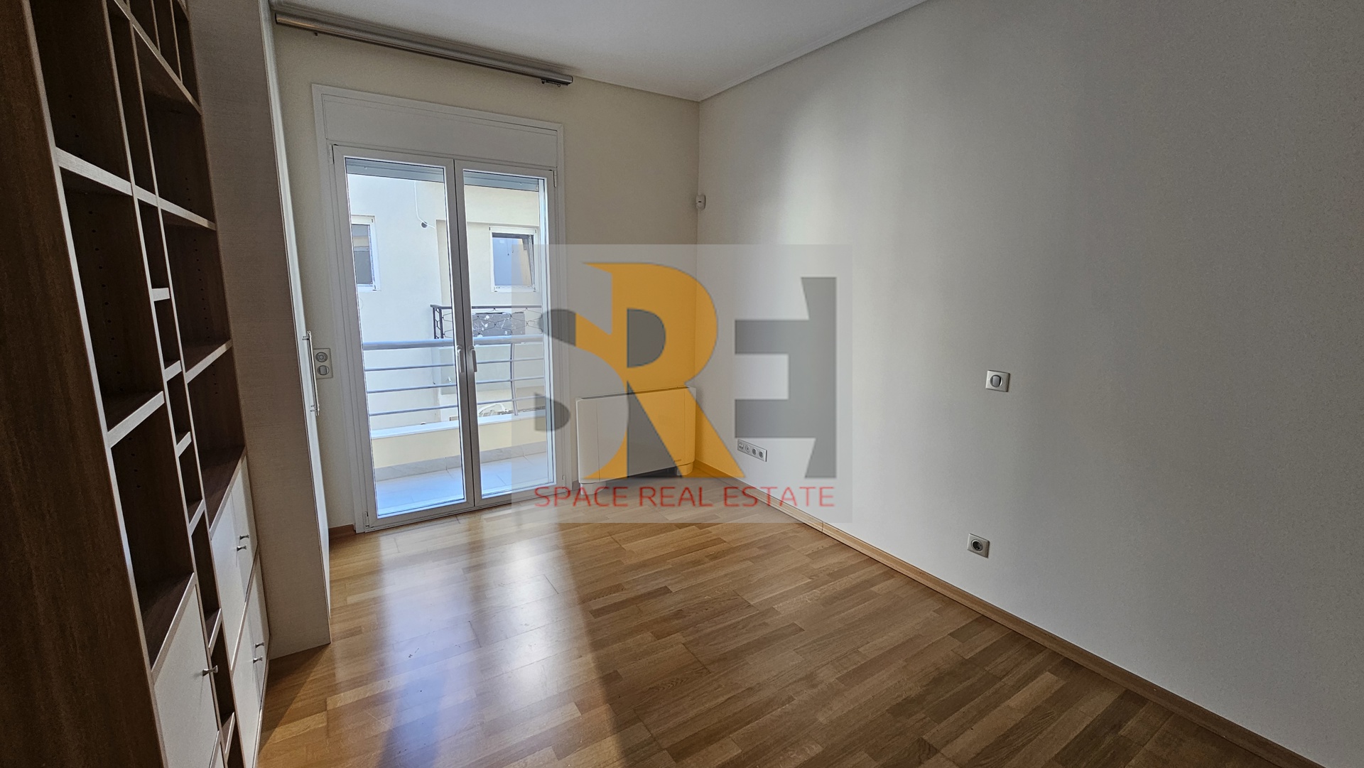 Gallery image 39