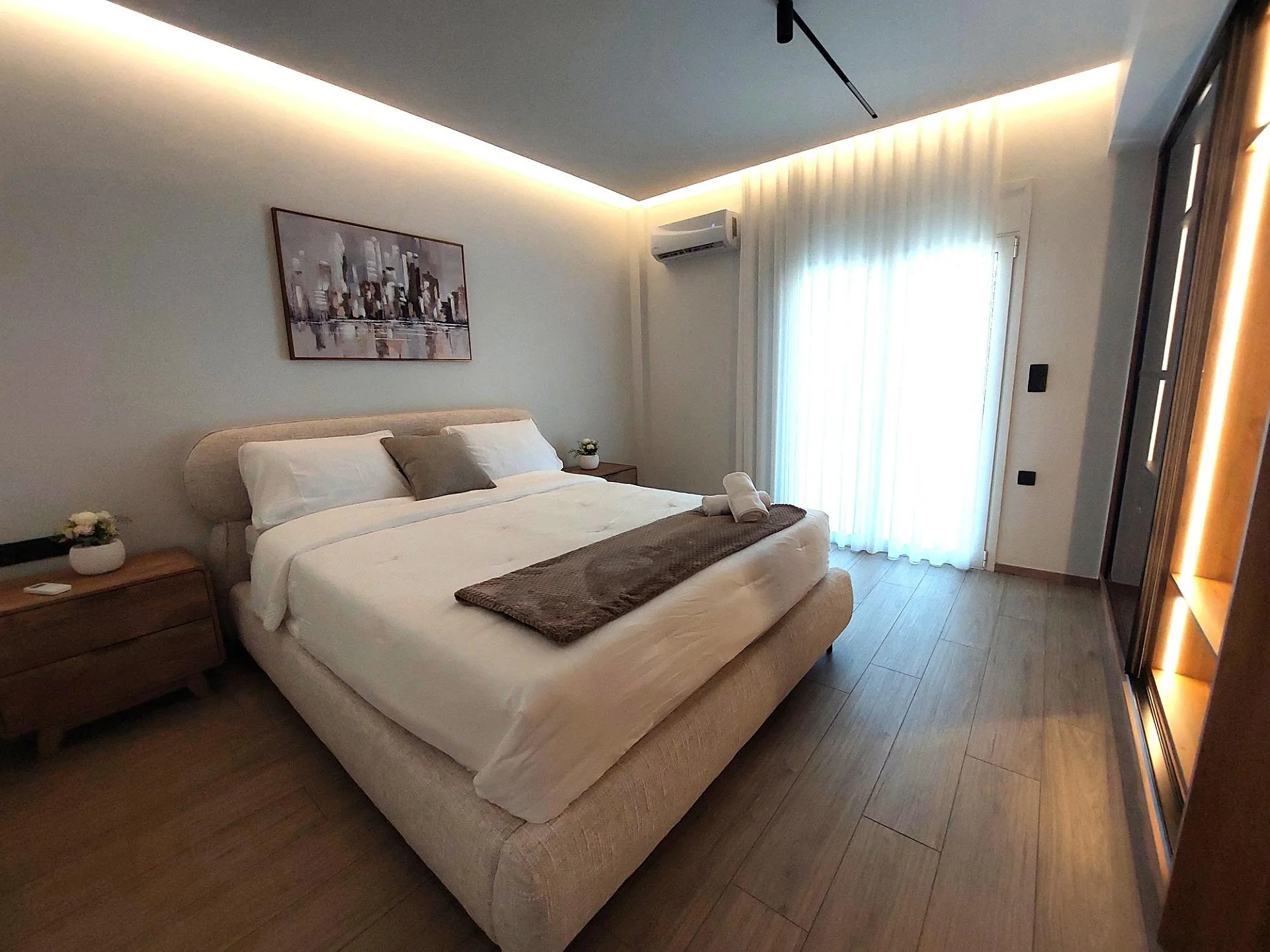Gallery image 7