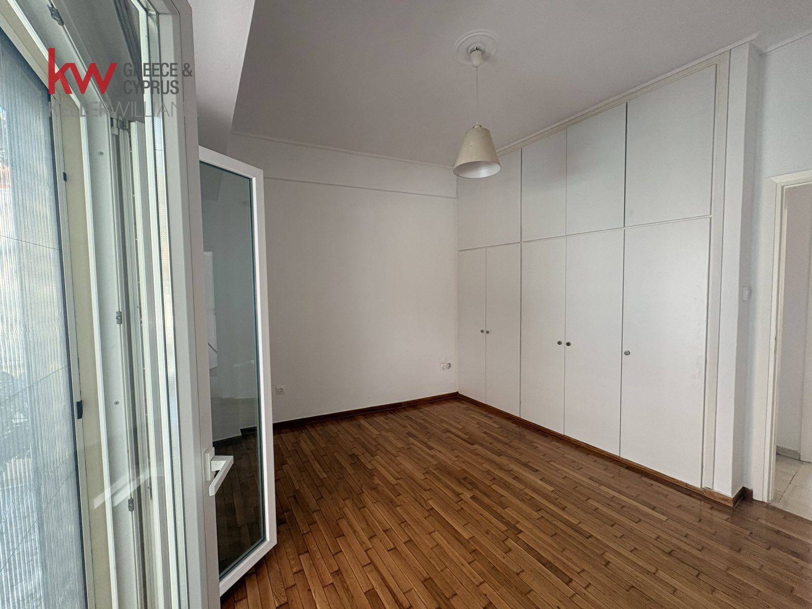 Gallery image 11