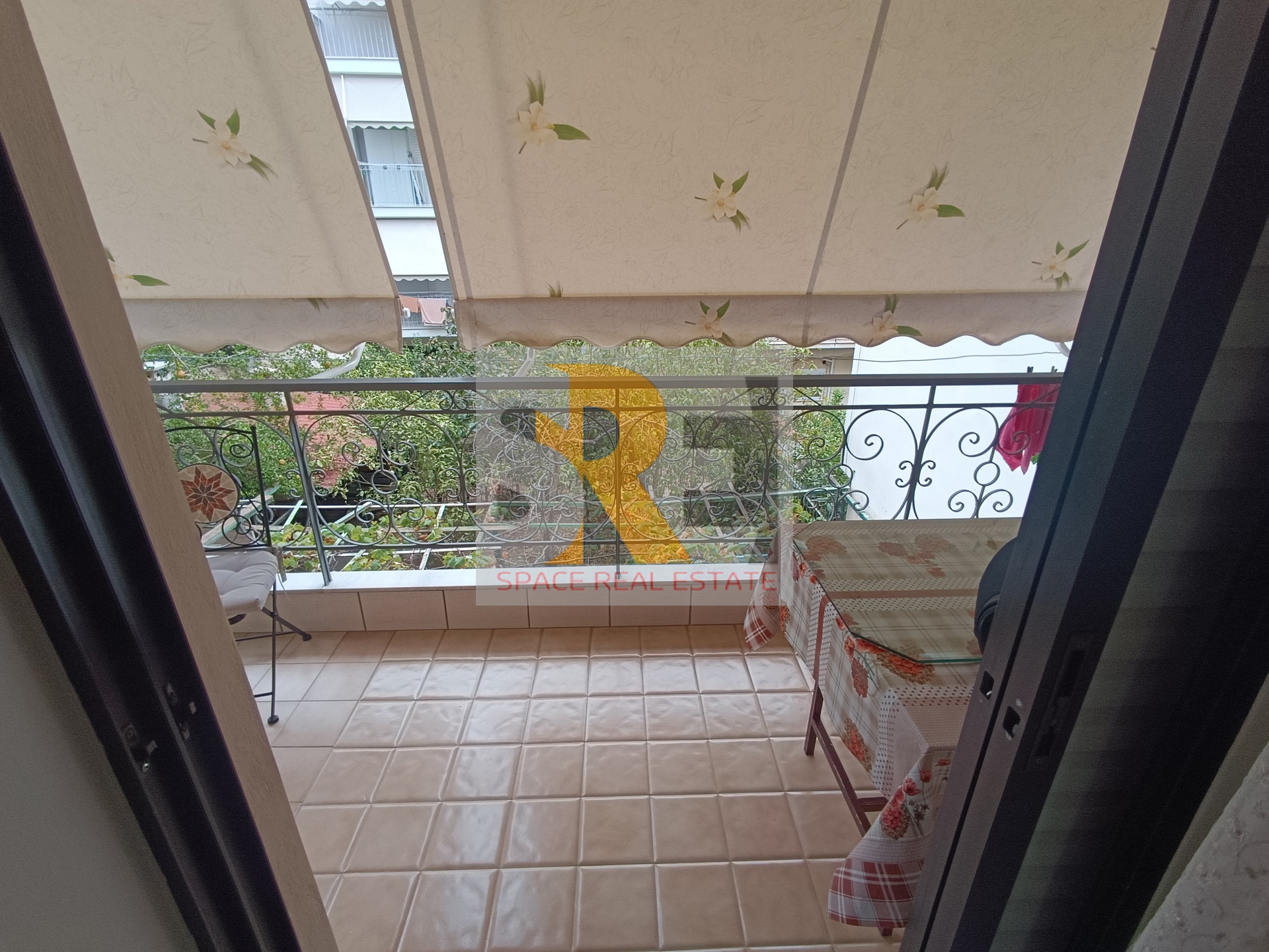 Gallery image 10