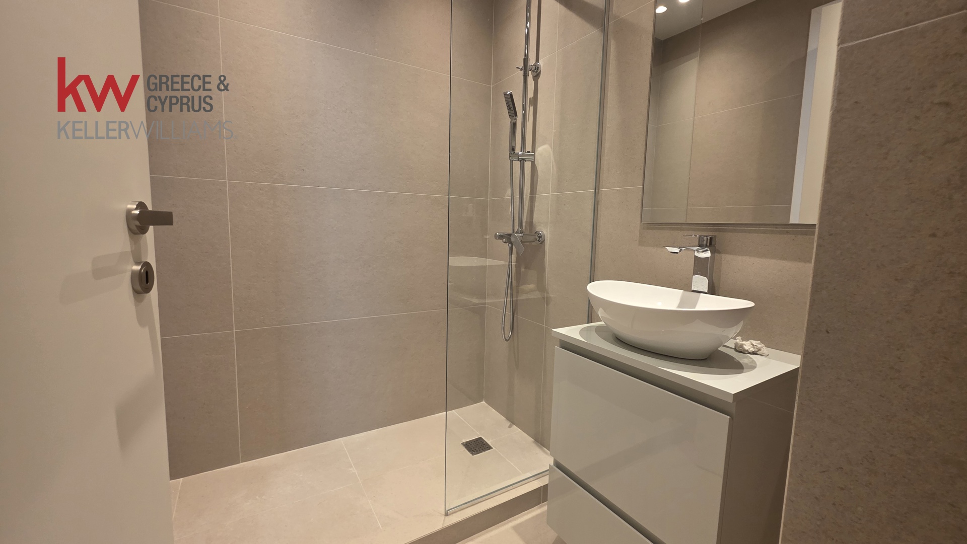 Gallery image 10