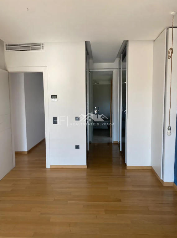 Gallery image 13