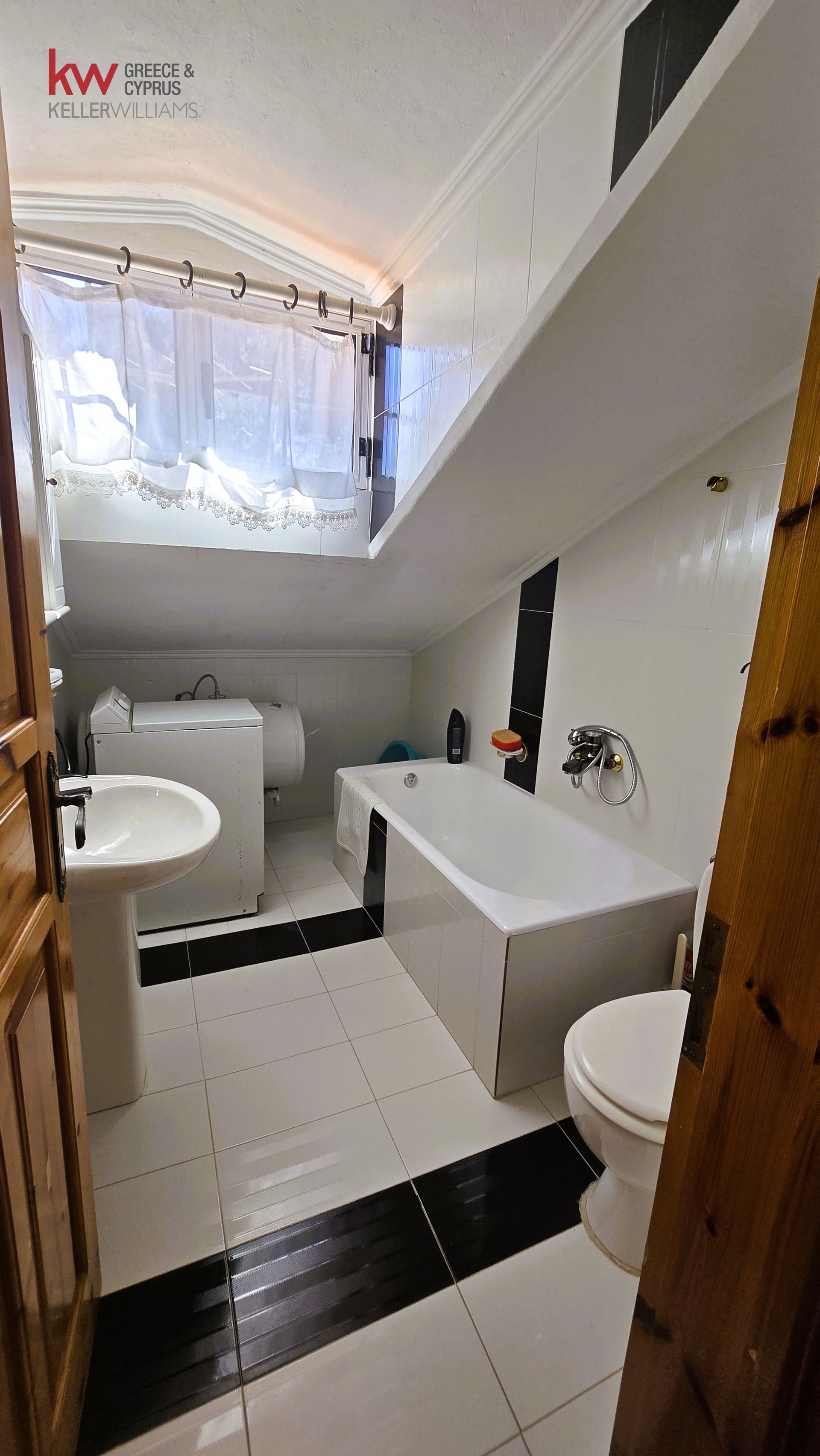 Gallery image 9