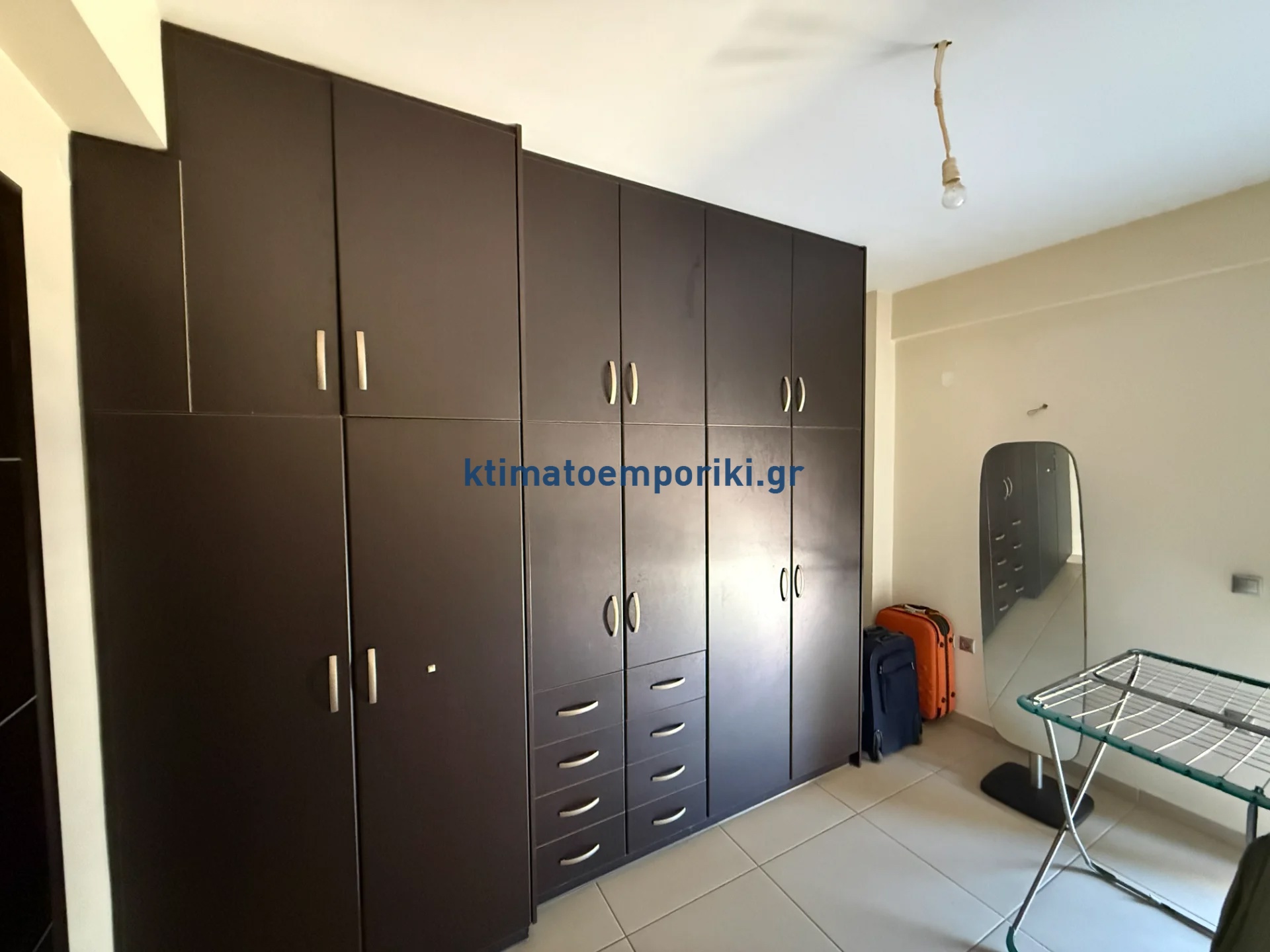 Gallery image 13