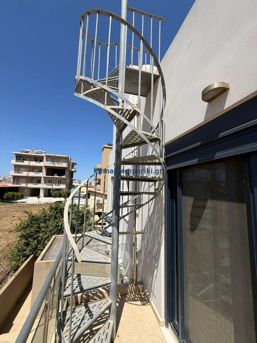 Gallery image 10