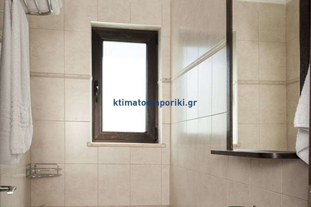 Gallery image 16