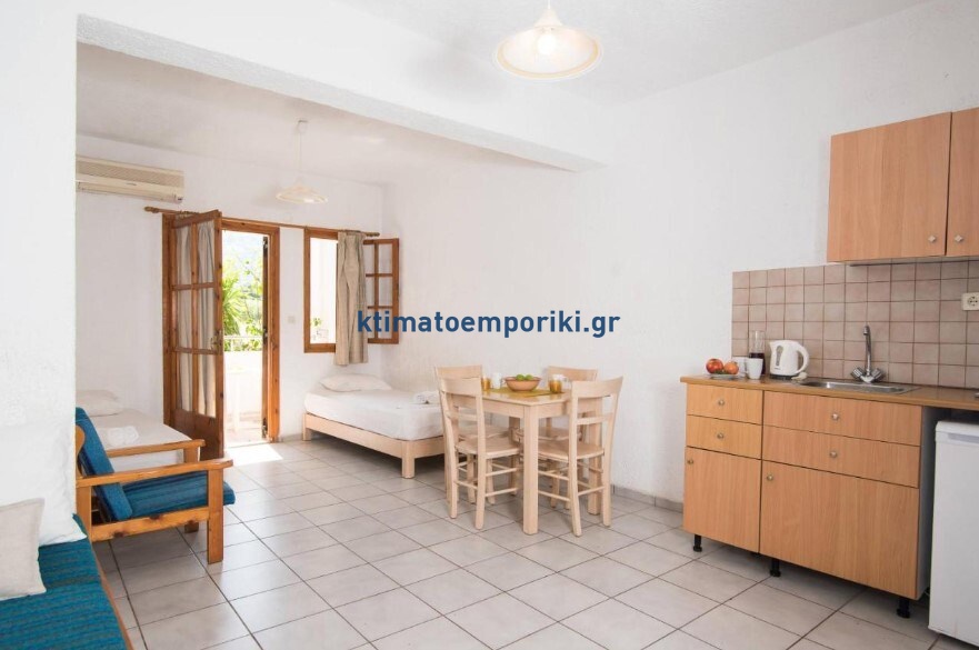 Gallery image 10