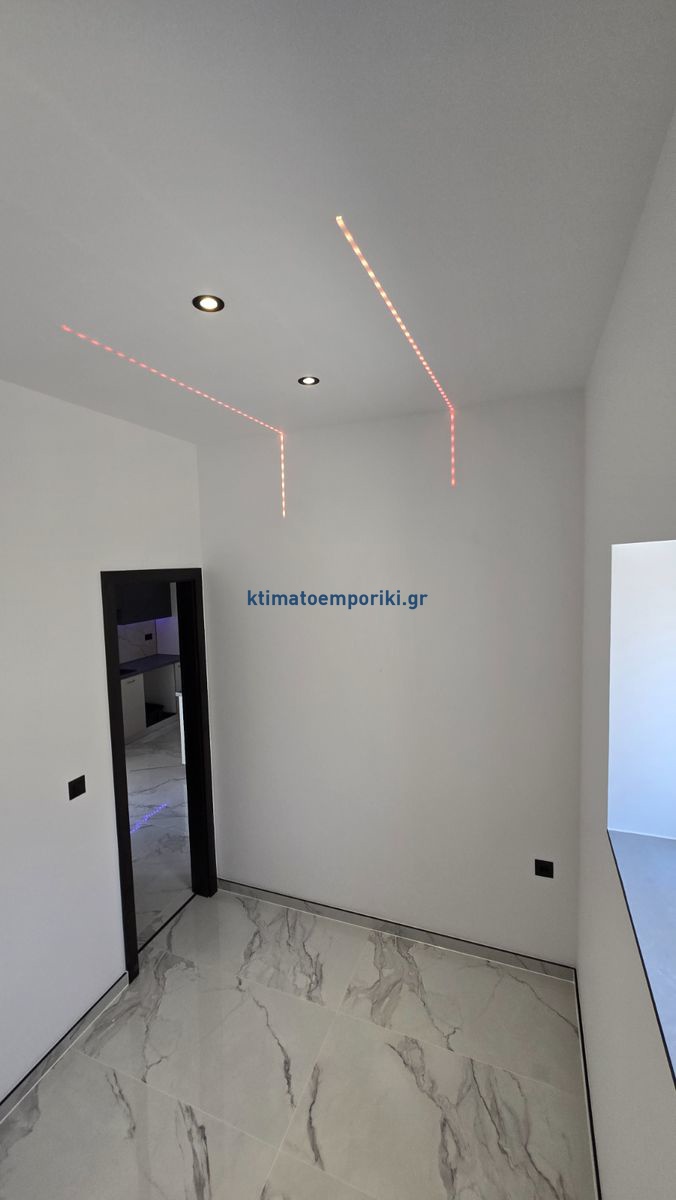 Gallery image 16