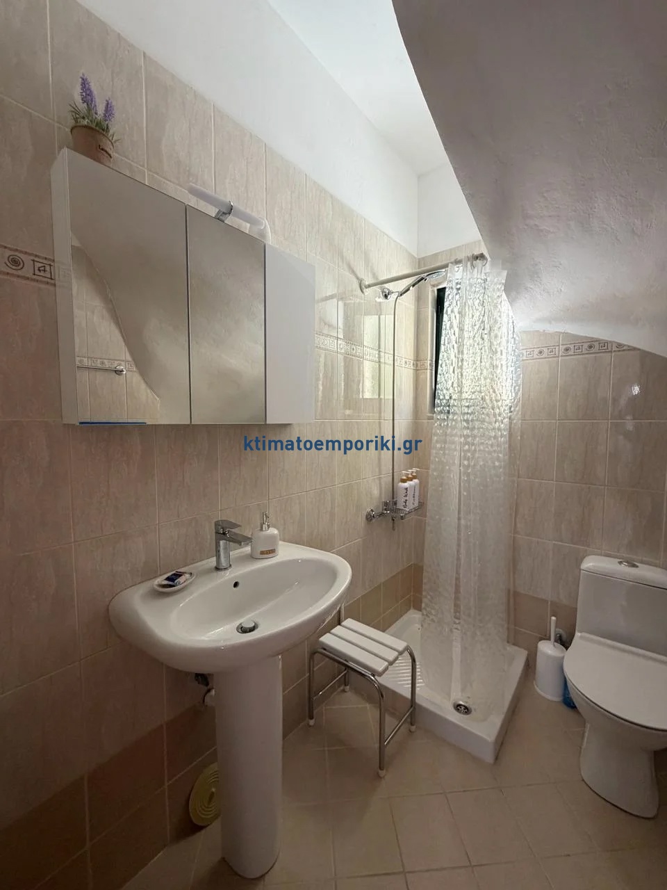 Gallery image 15