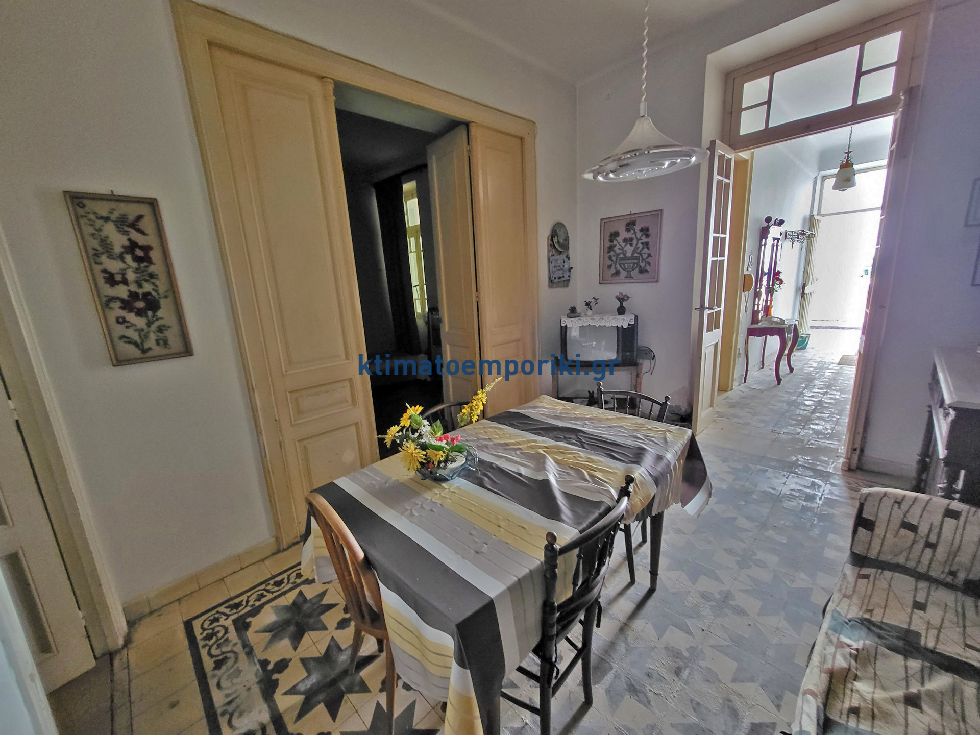 Gallery image 12