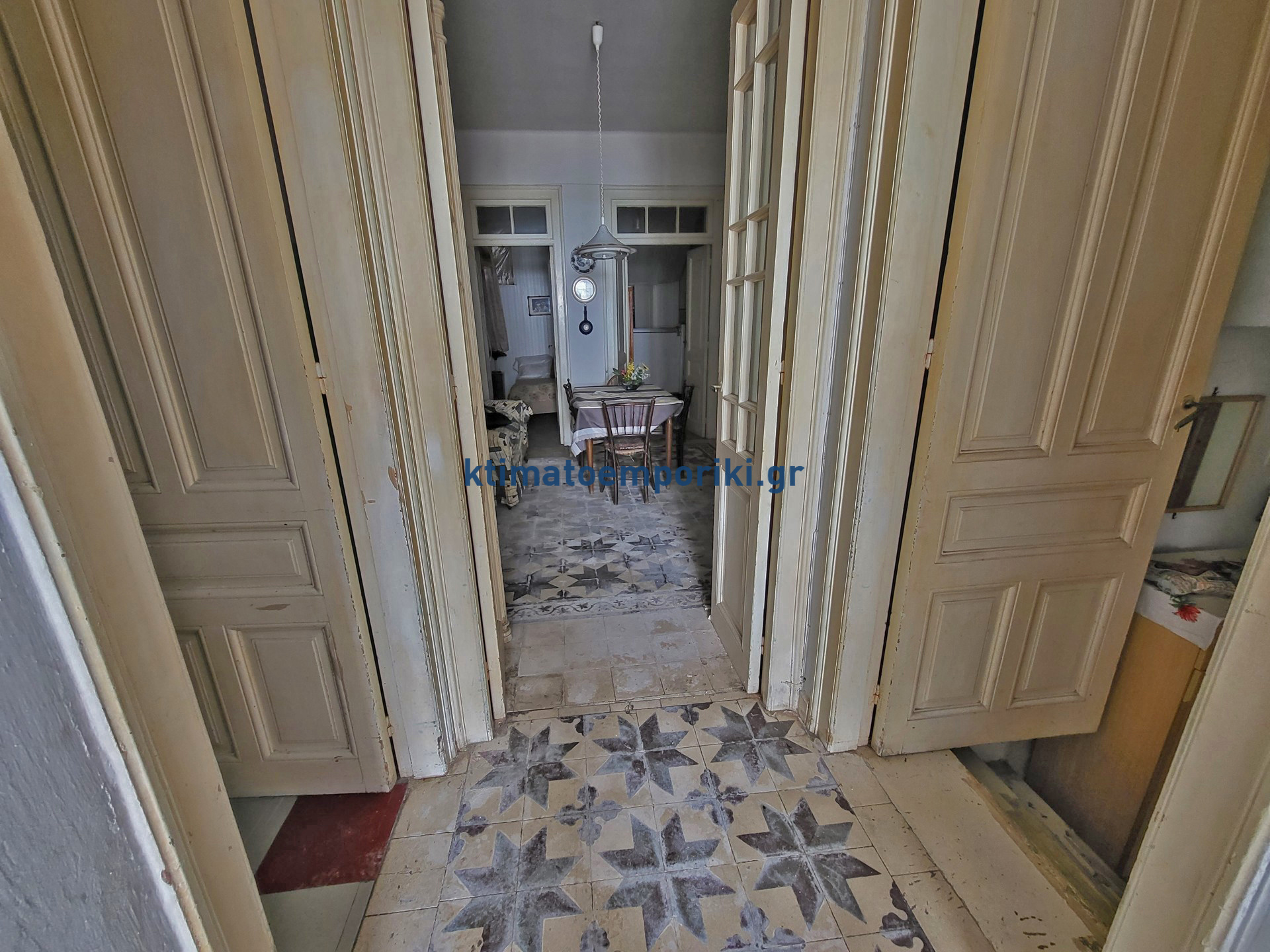 Gallery image 16