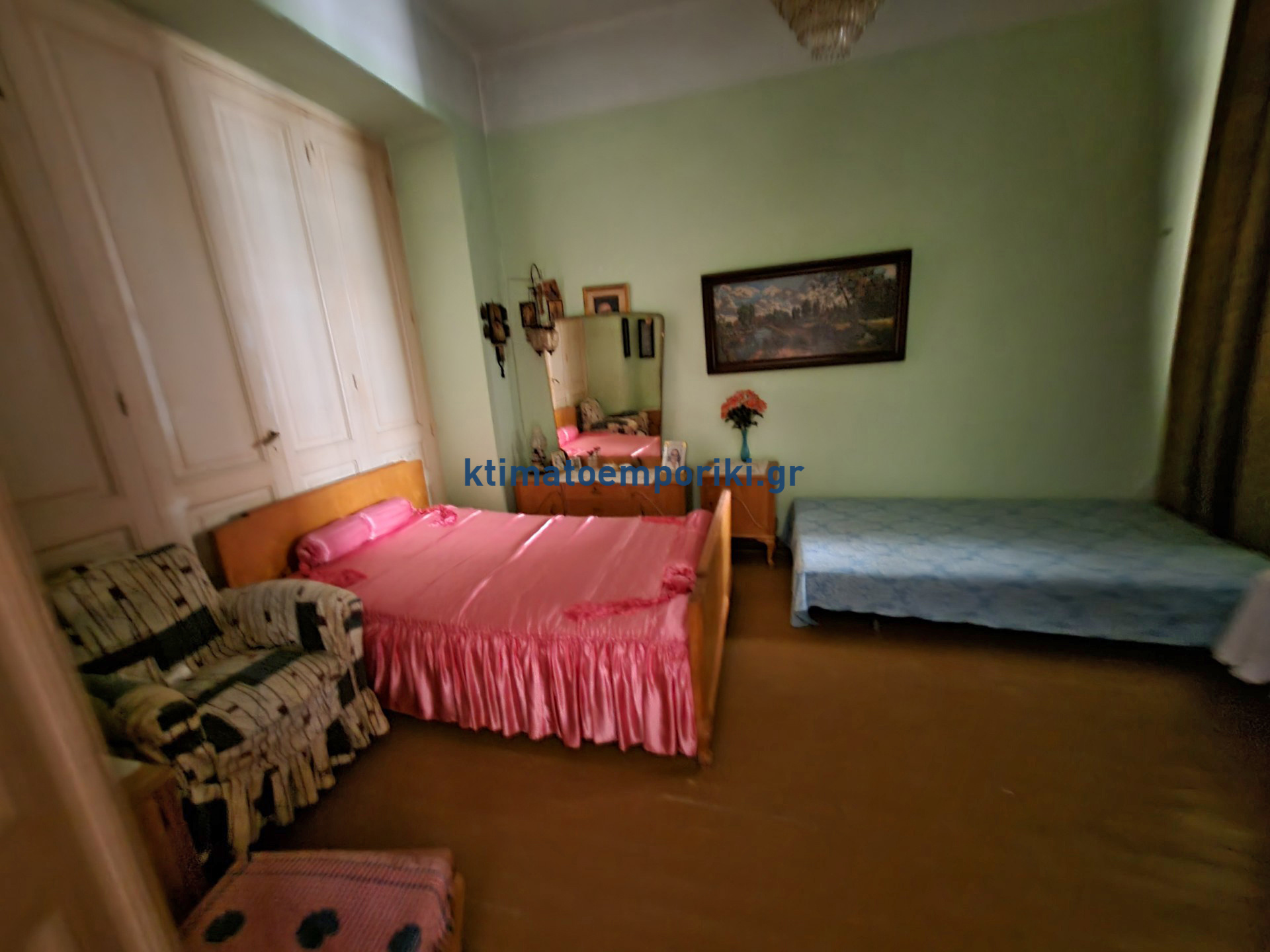 Gallery image 6