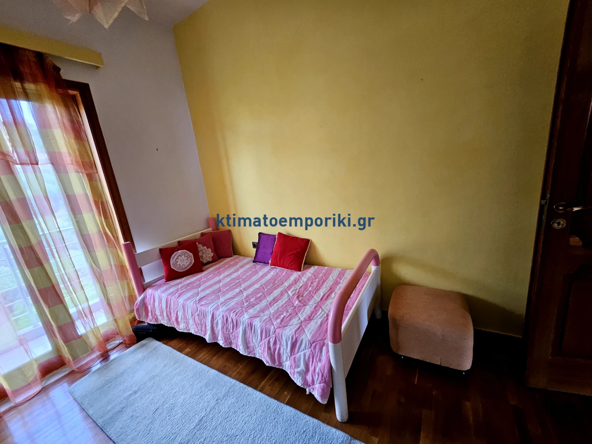 Gallery image 17
