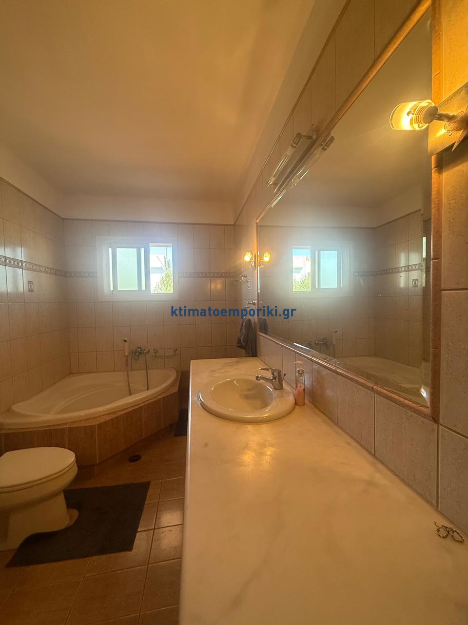 Gallery image 15