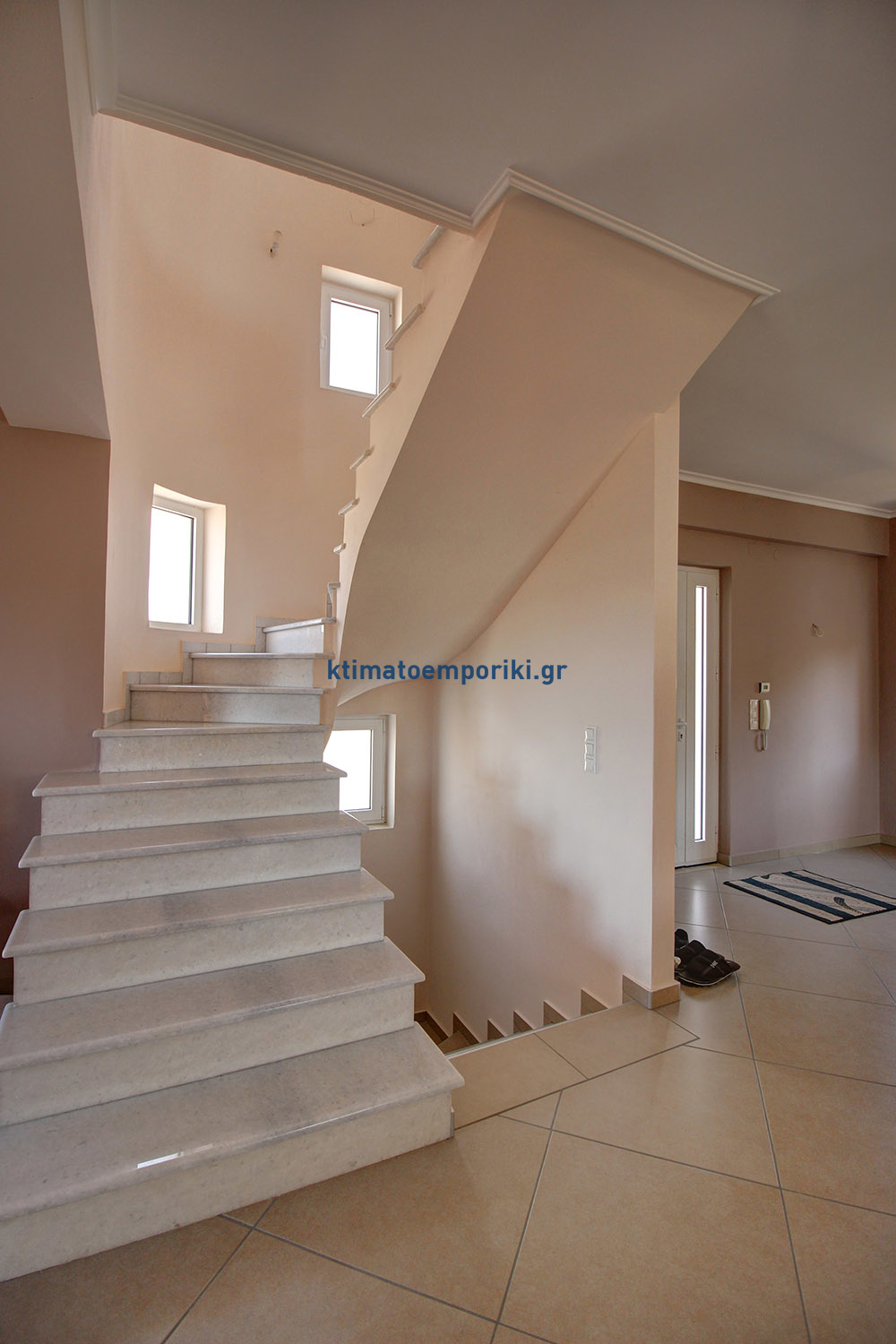 Gallery image 12