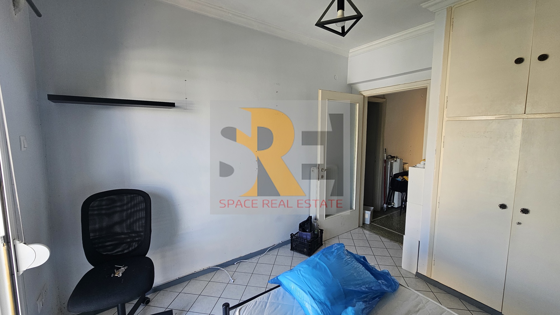 Gallery image 15