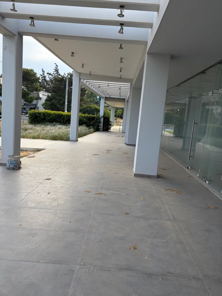 Gallery image 3