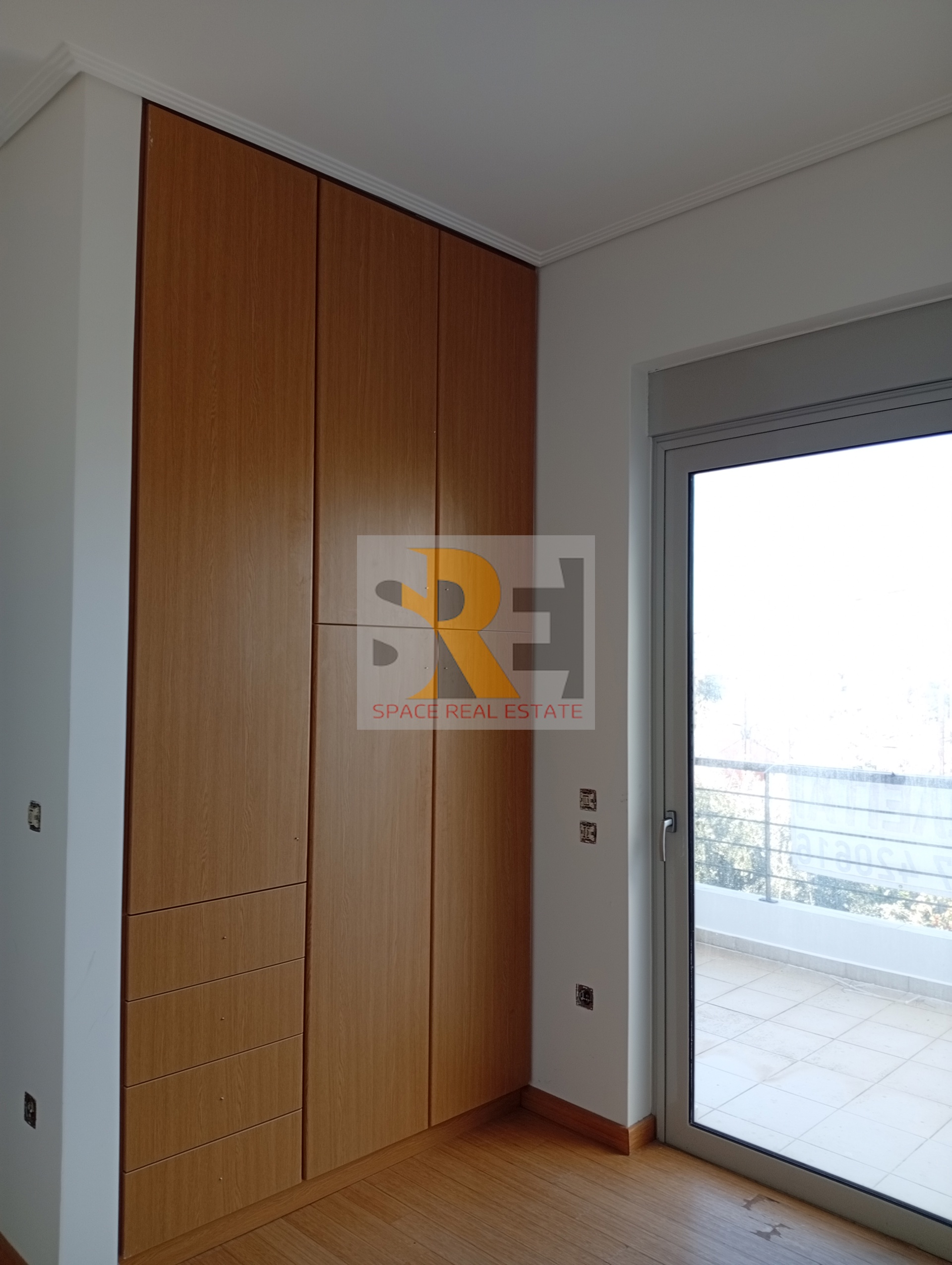 Gallery image 8