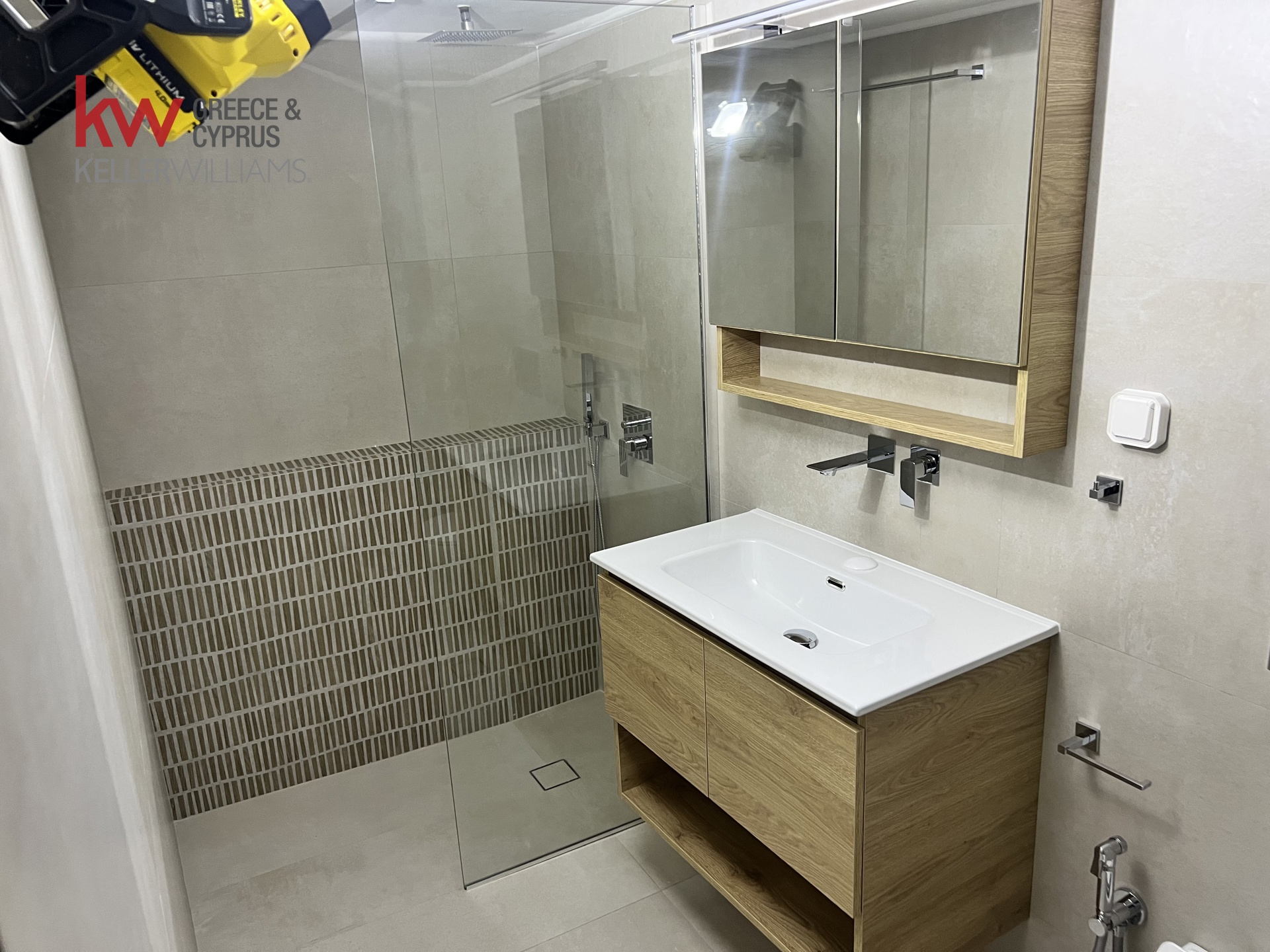 Gallery image 13