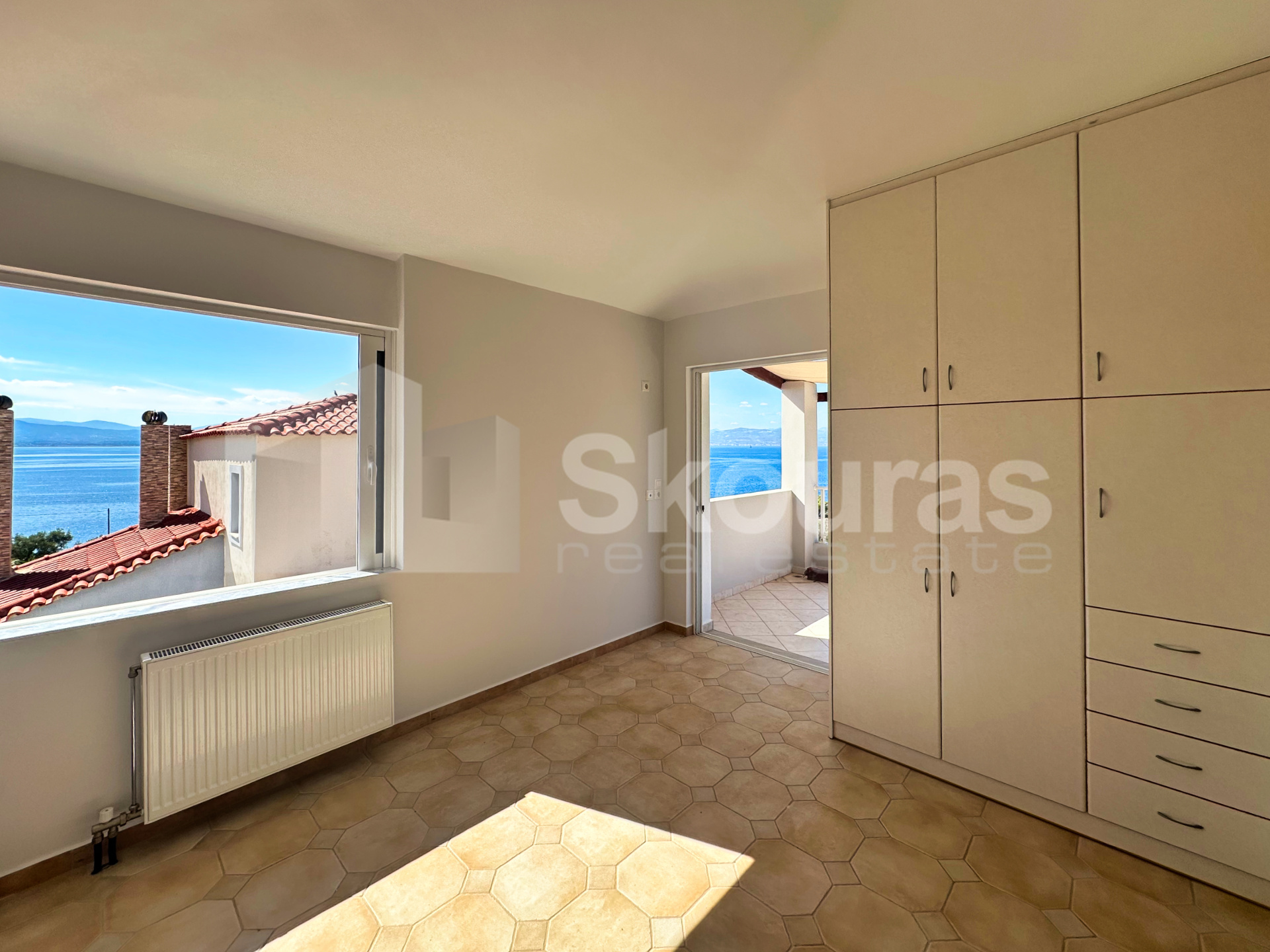 Gallery image 15