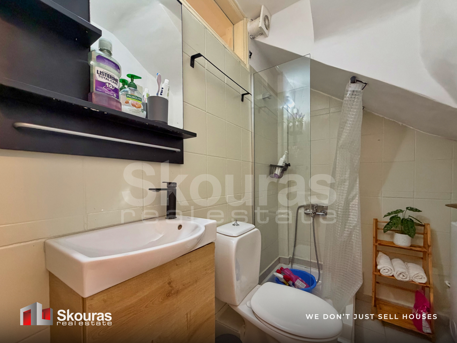 Gallery image 13