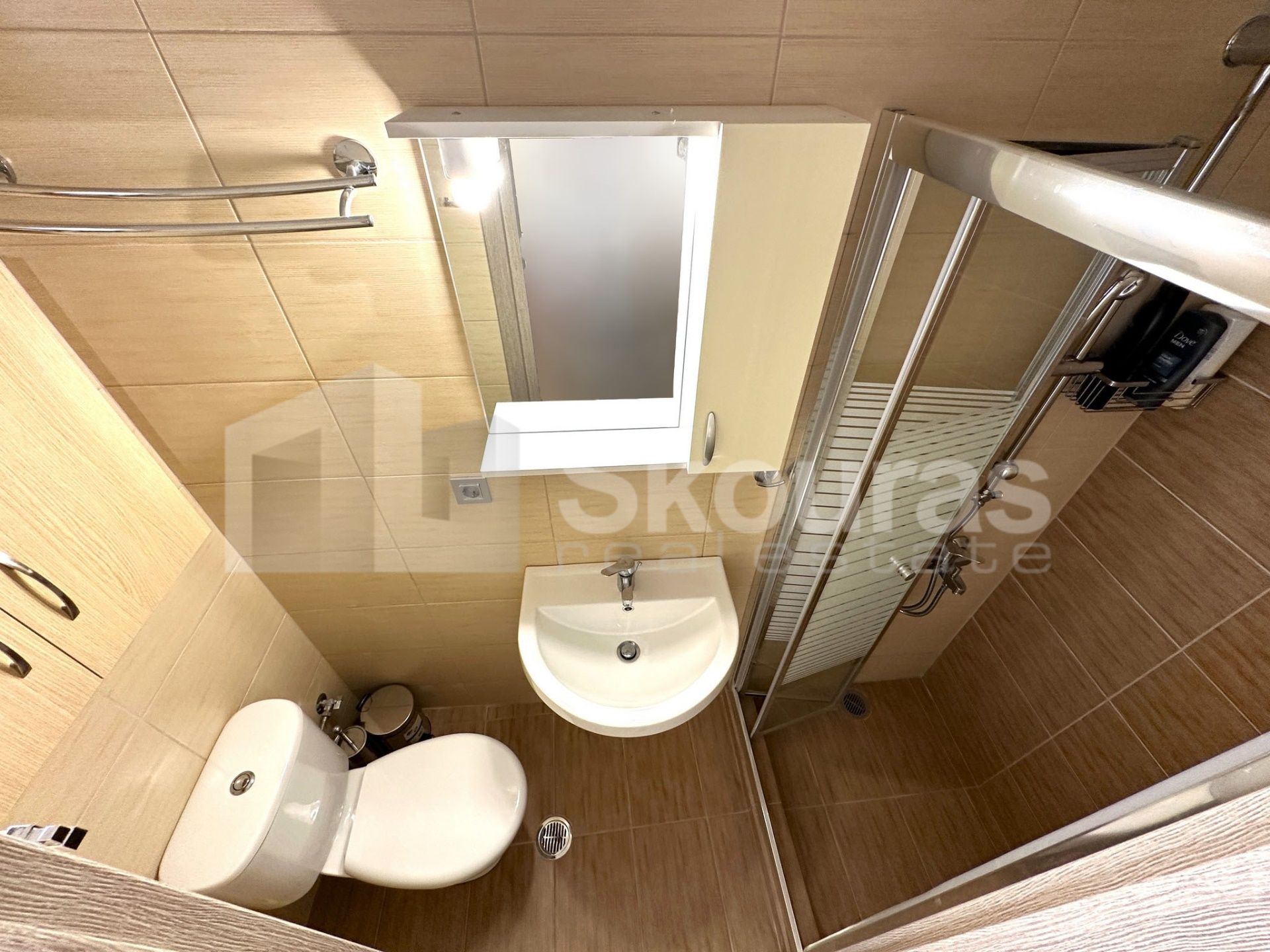 Gallery image 17