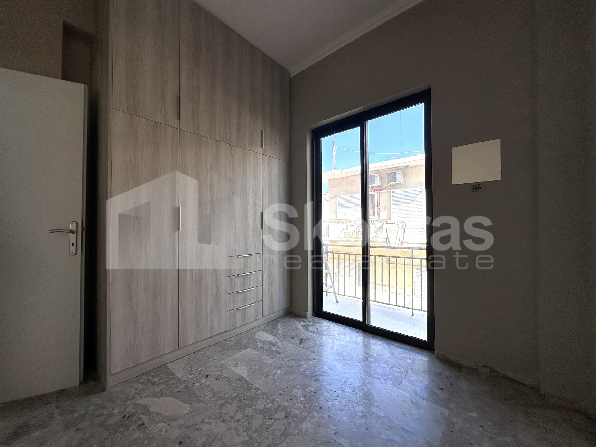 Gallery image 16