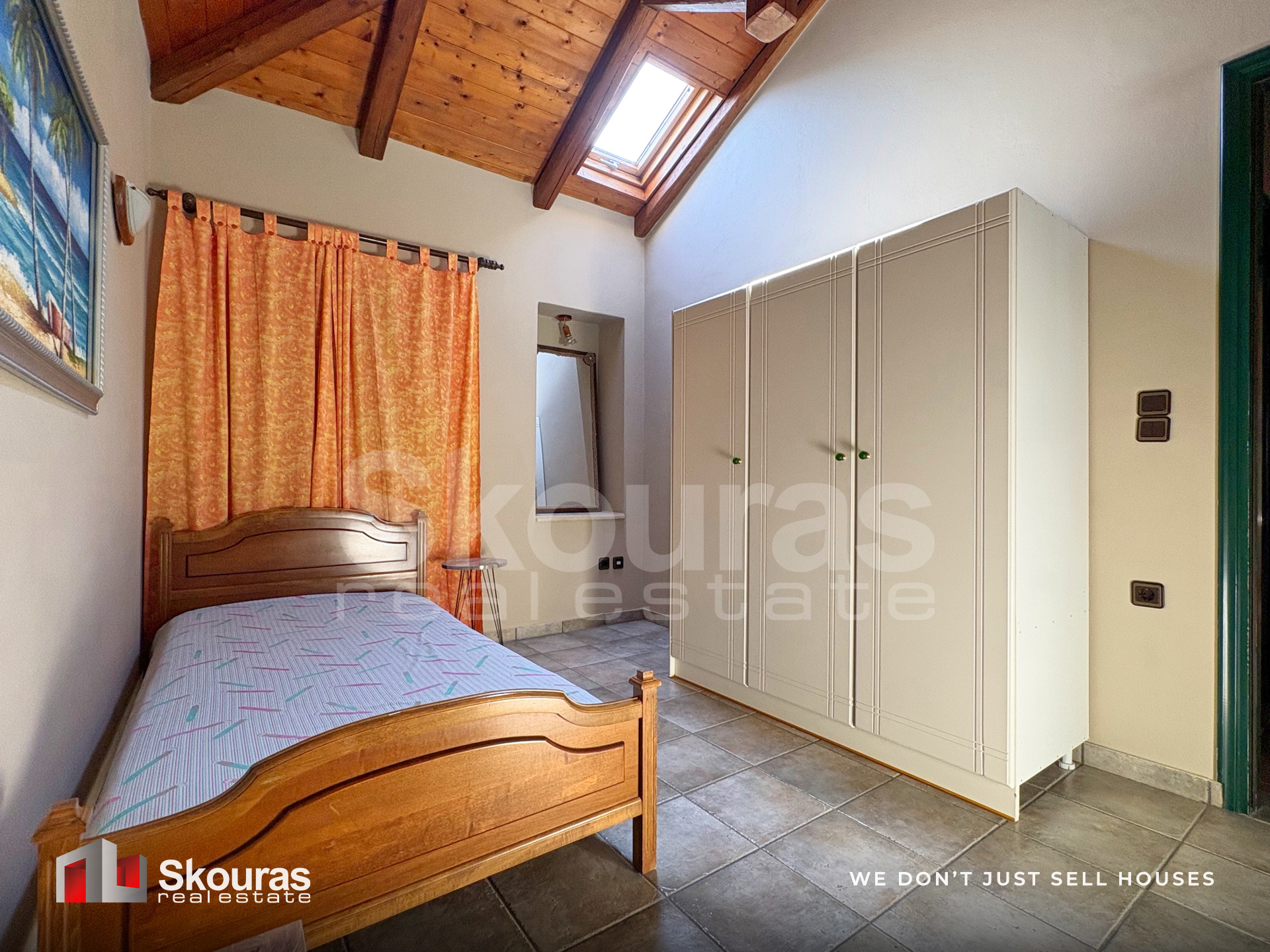 Gallery image 16
