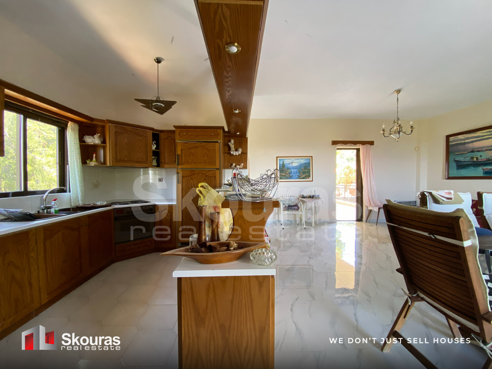Gallery image 12