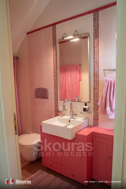 Gallery image 13