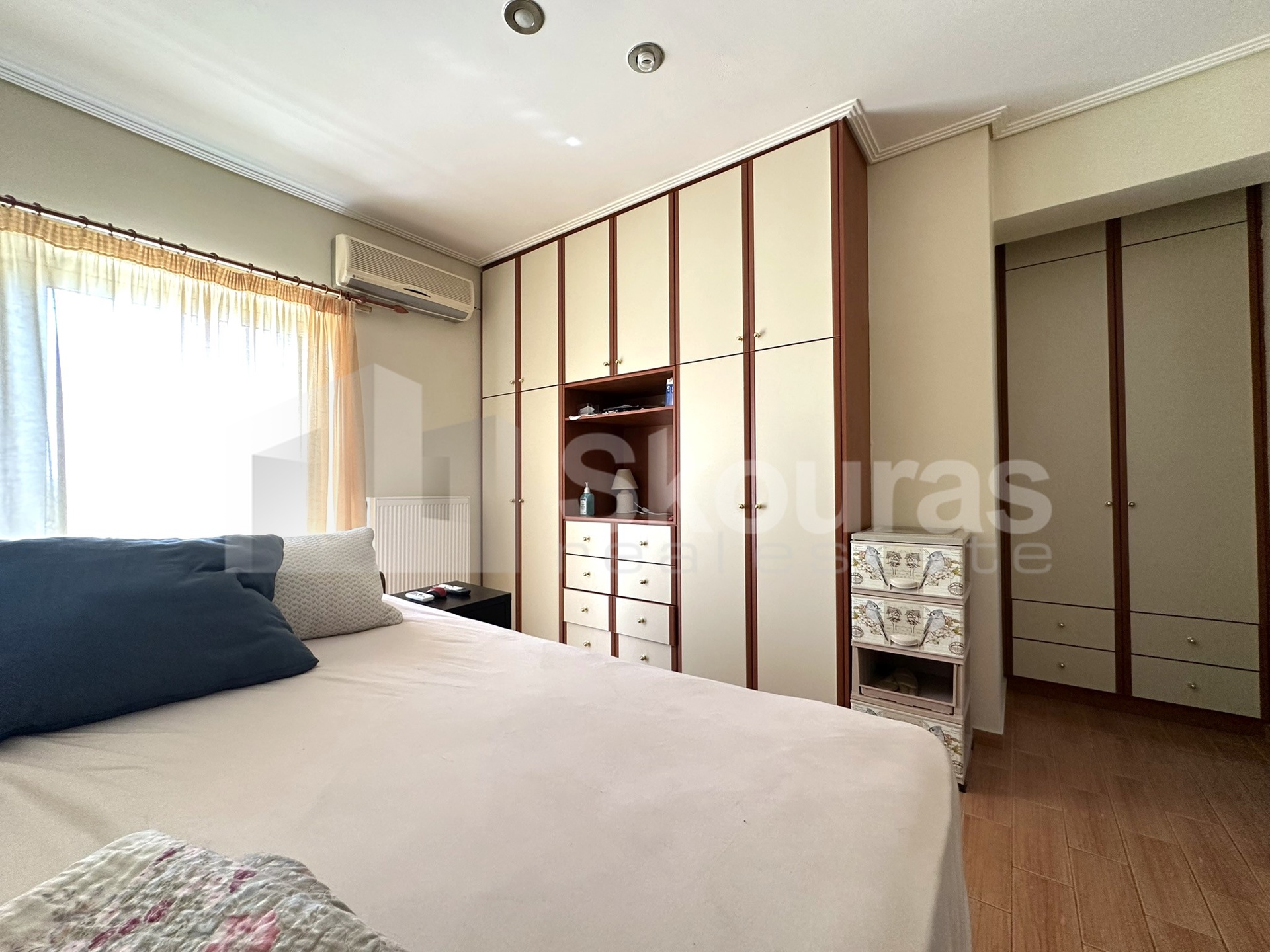 Gallery image 21