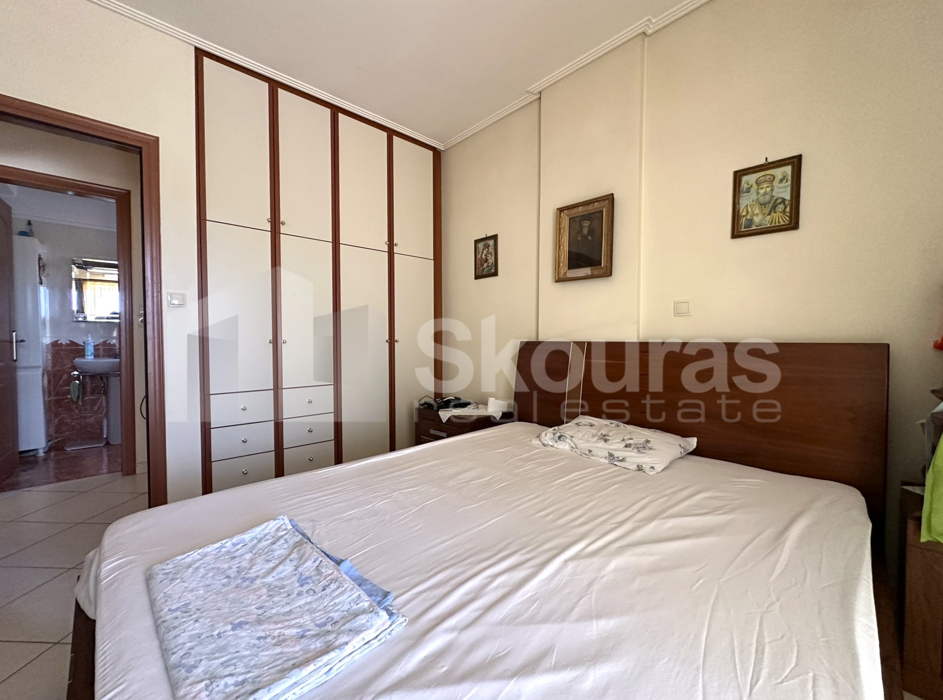 Gallery image 12