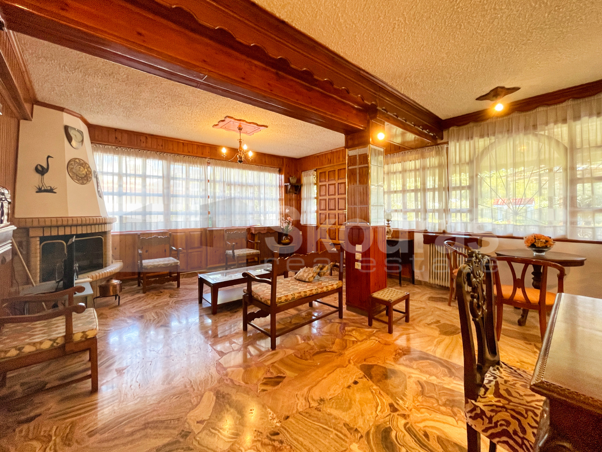 Gallery image 3