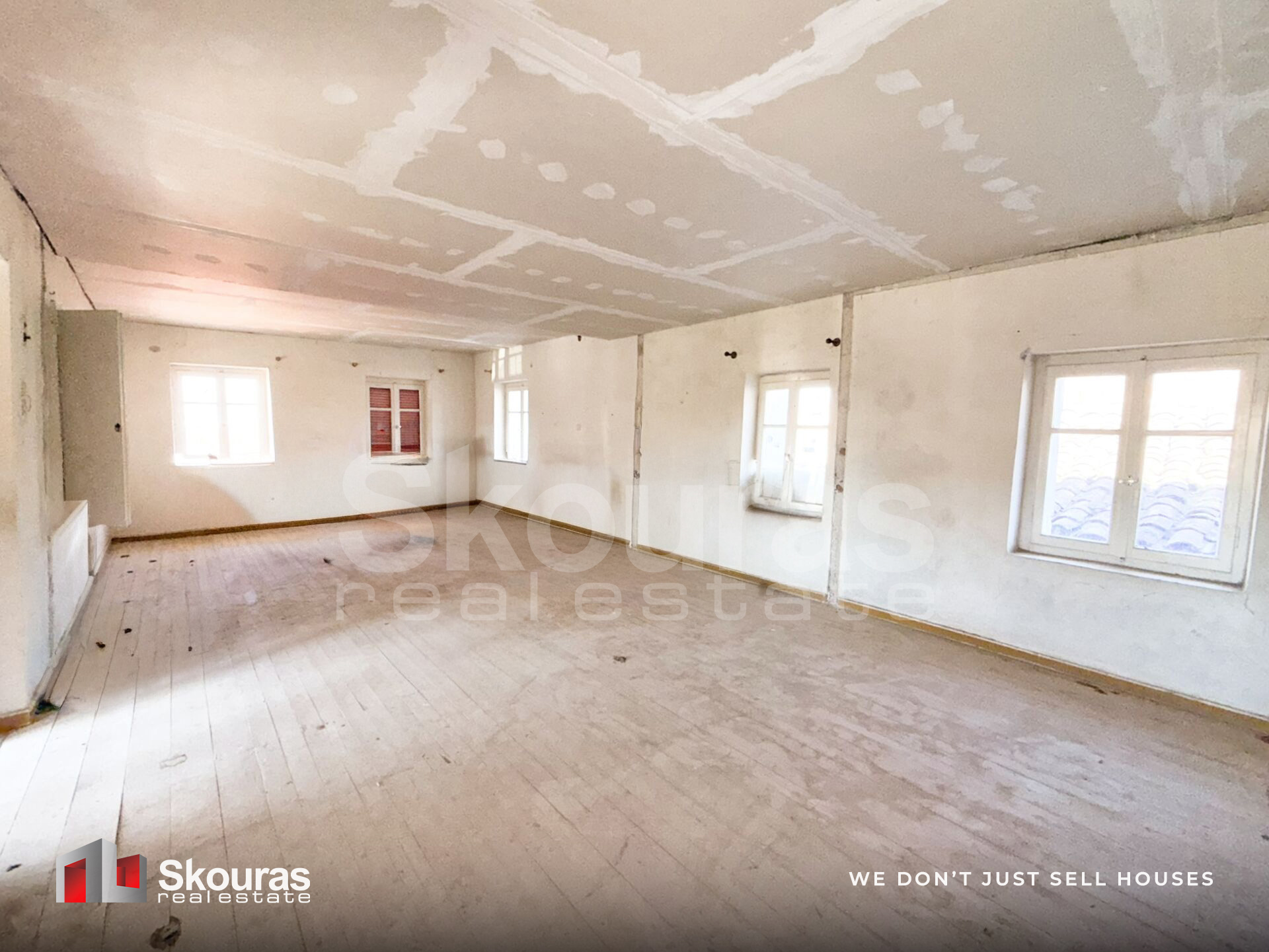 Gallery image 15